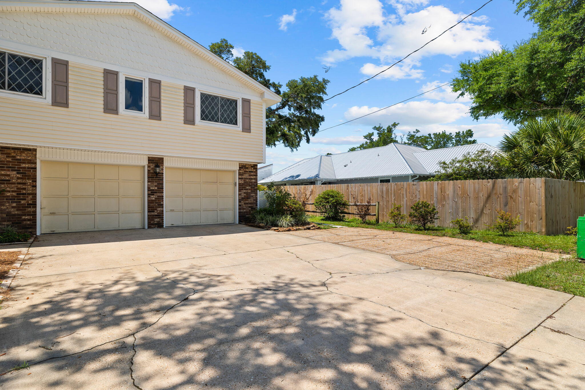 234 NE Yacht Club Drive