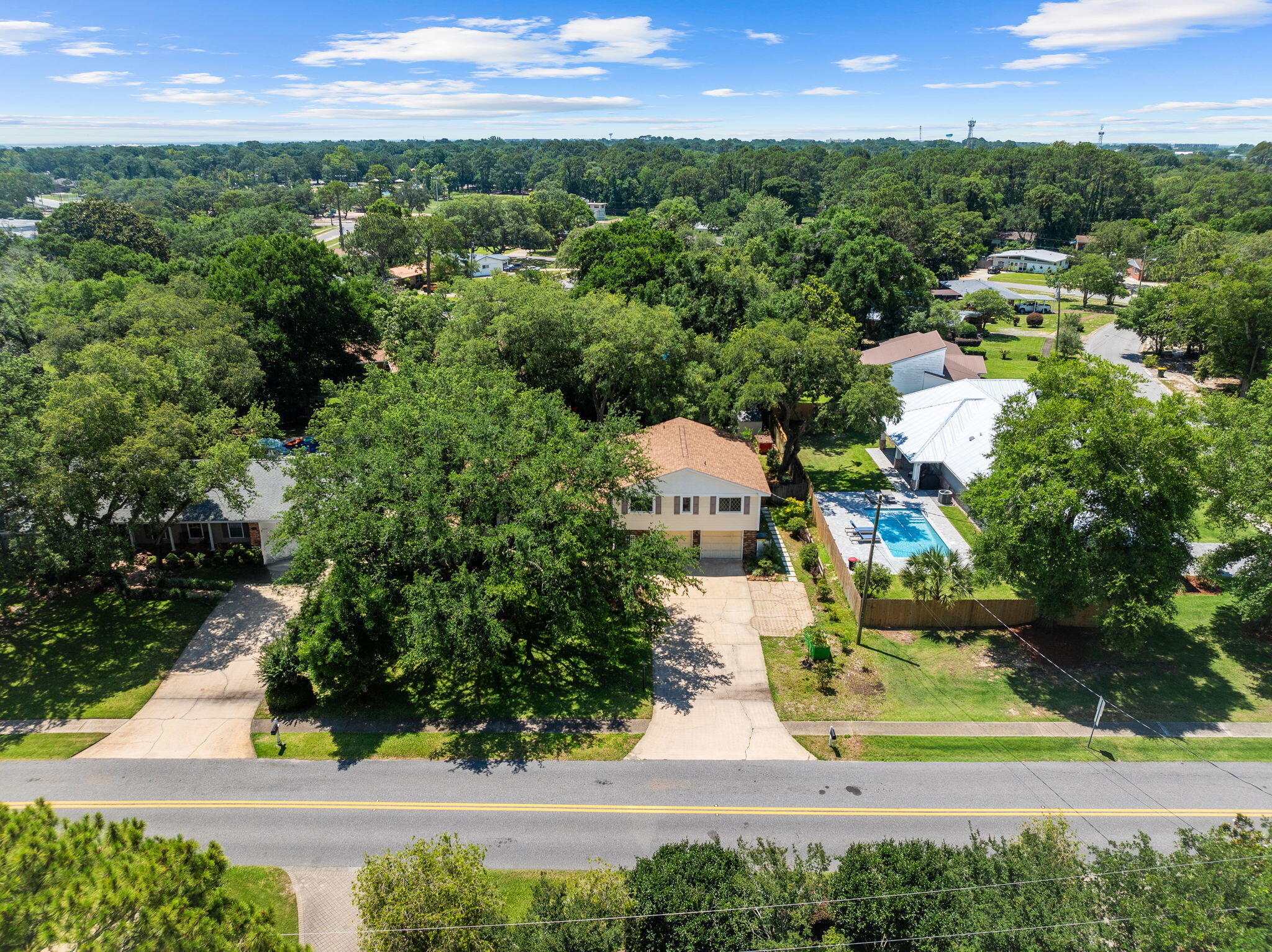 234 NE Yacht Club Drive