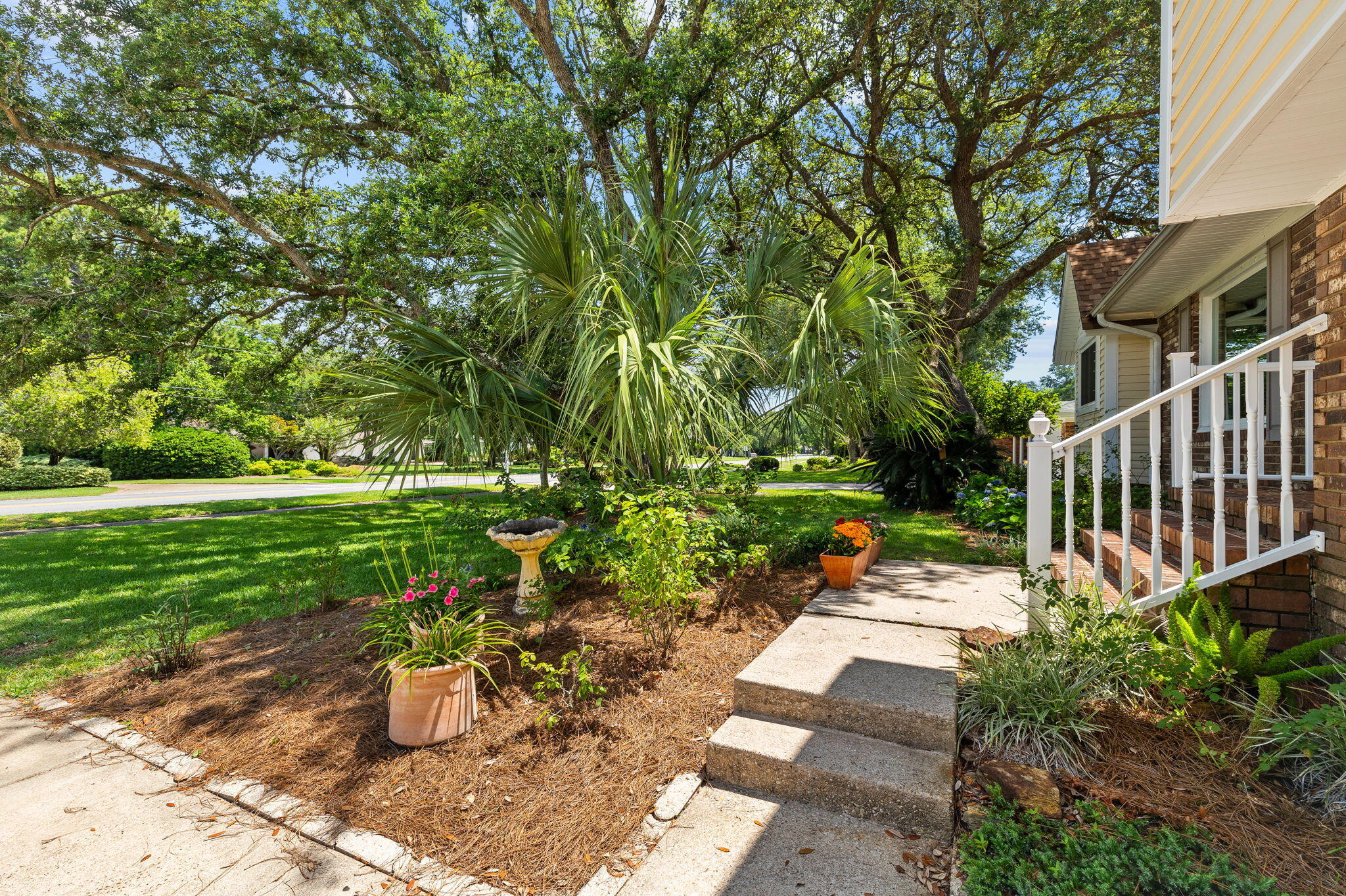 234 NE Yacht Club Drive