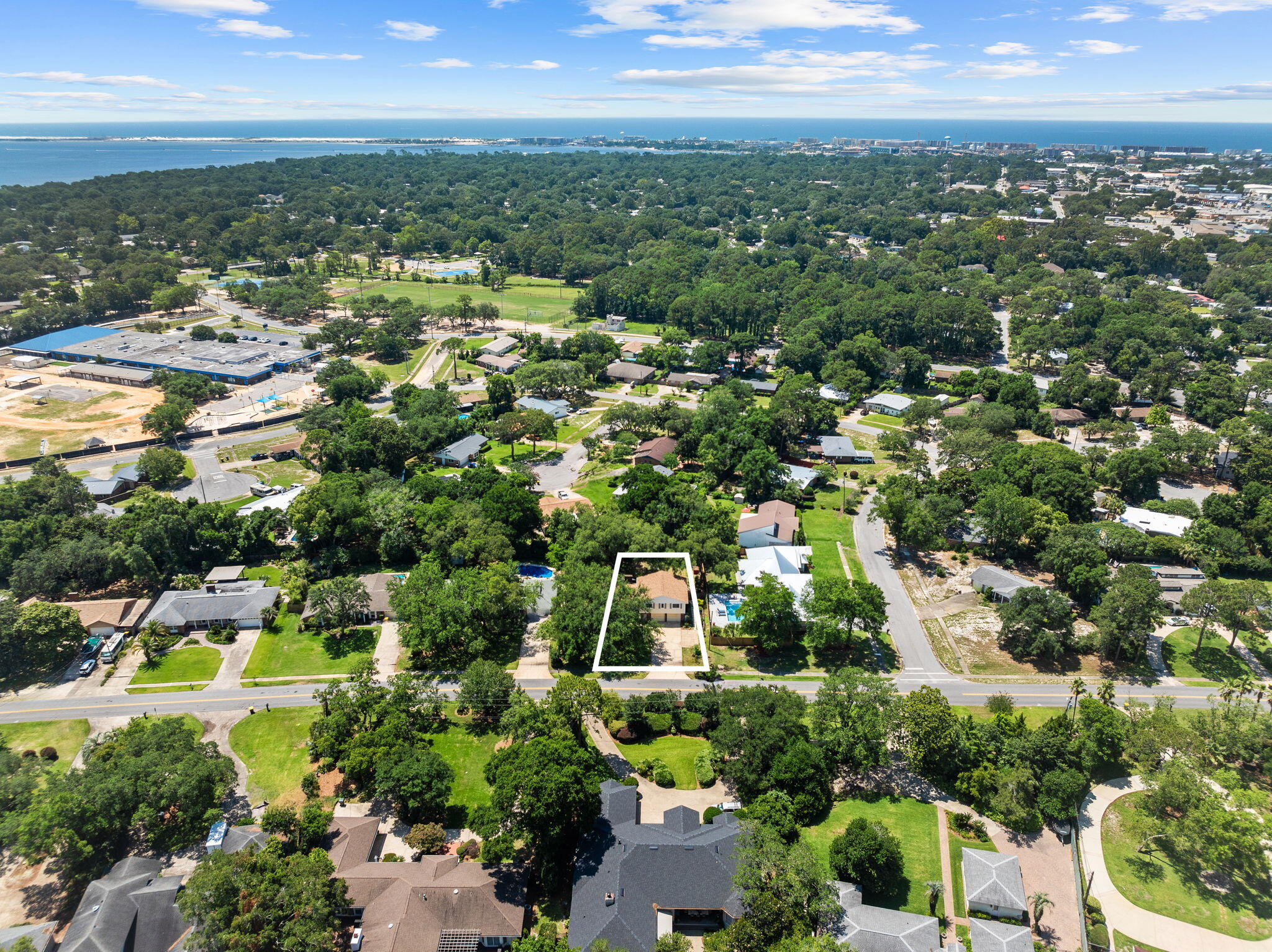 234 NE Yacht Club Drive