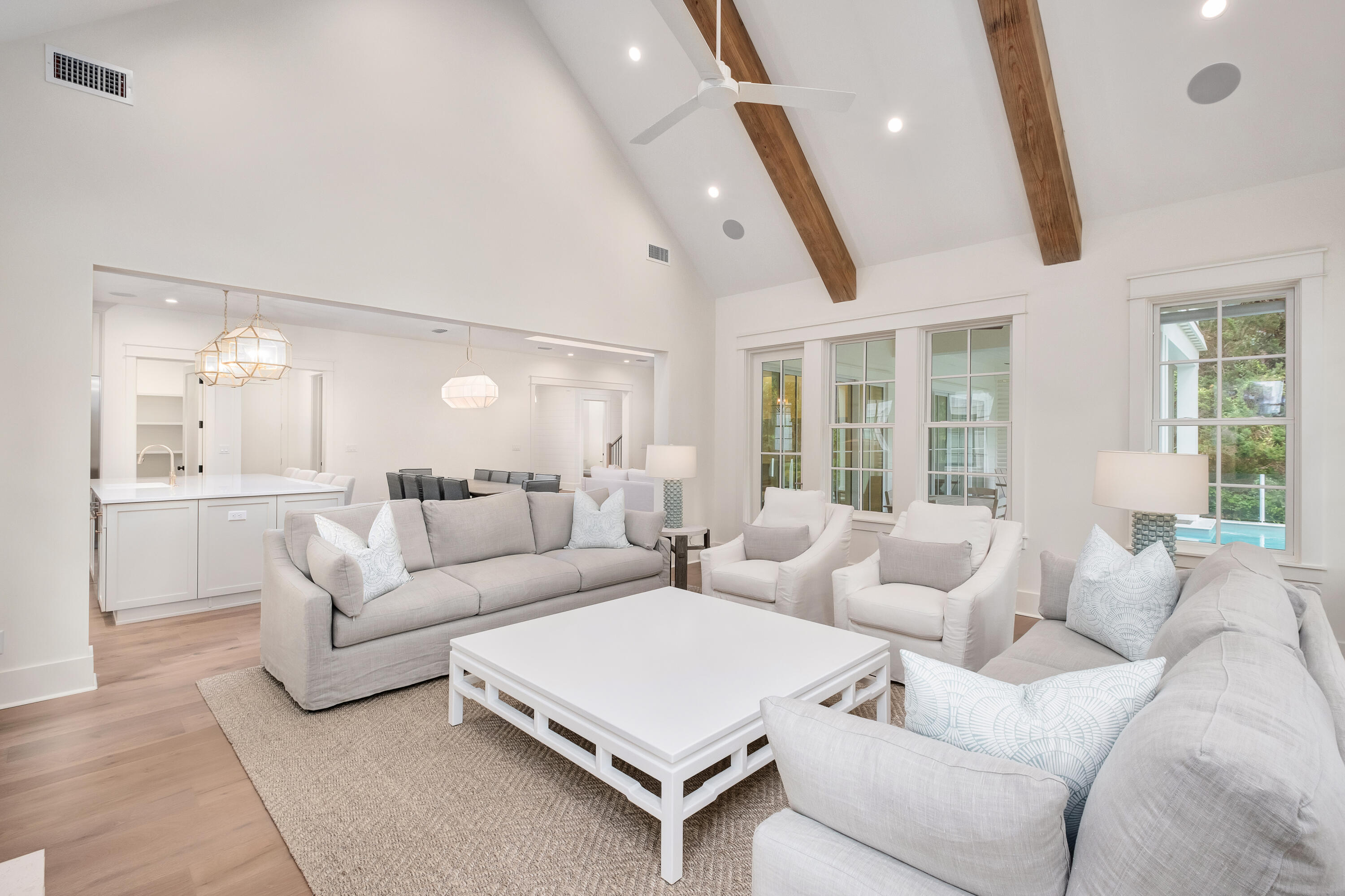 37 Lakeview Drive