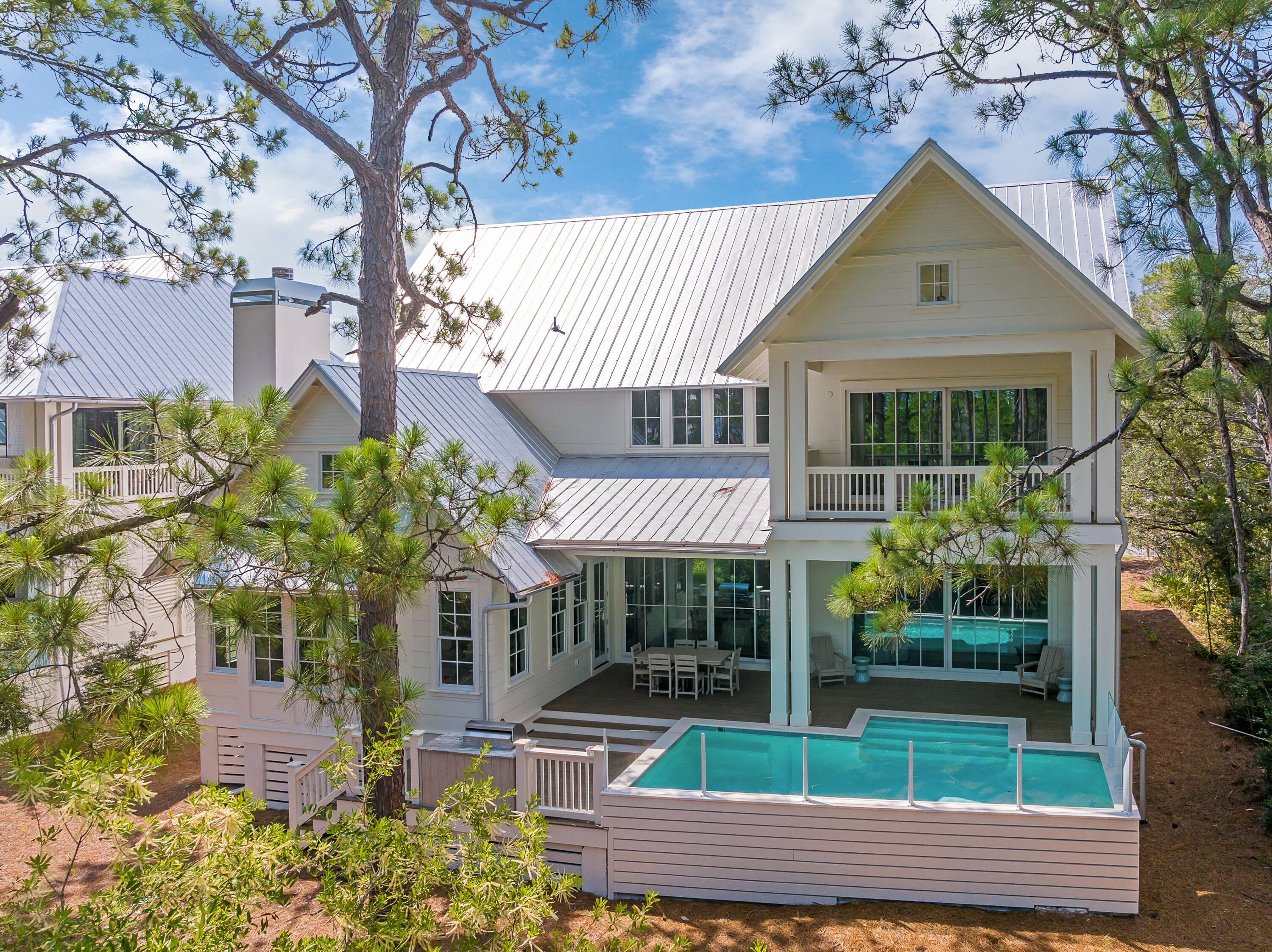 37 Lakeview Drive