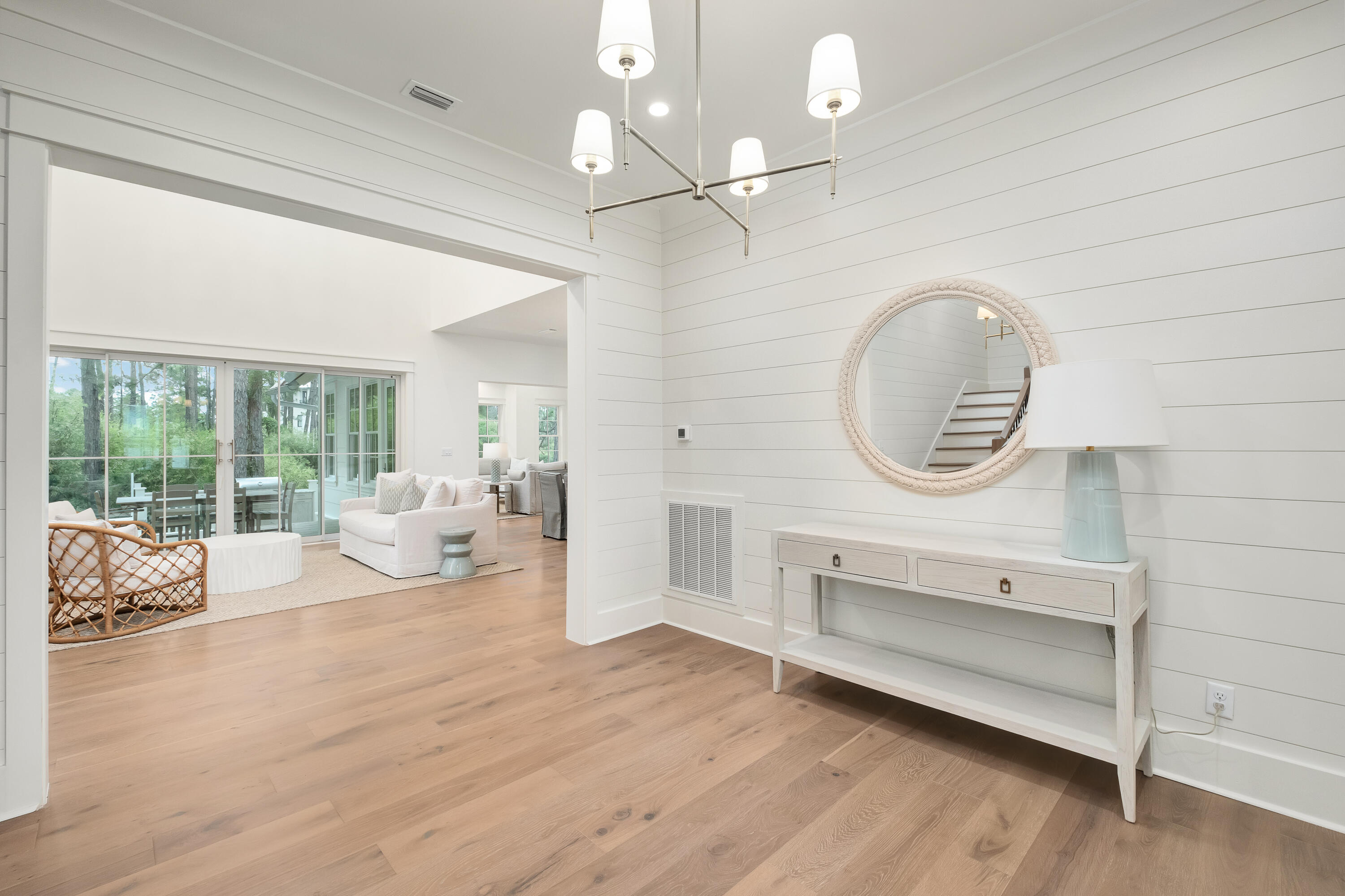 37 Lakeview Drive