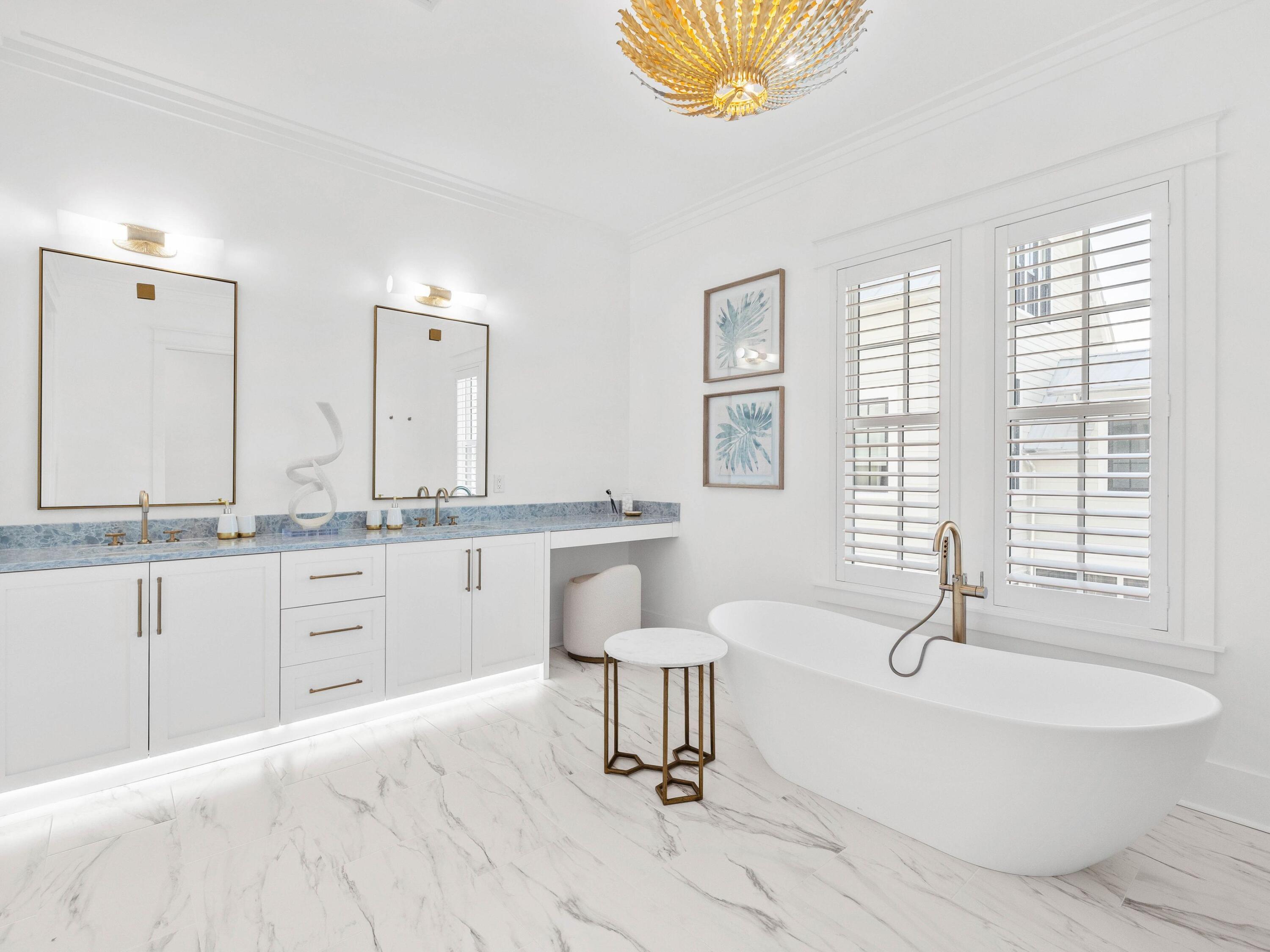 220 Climbing Rose Way