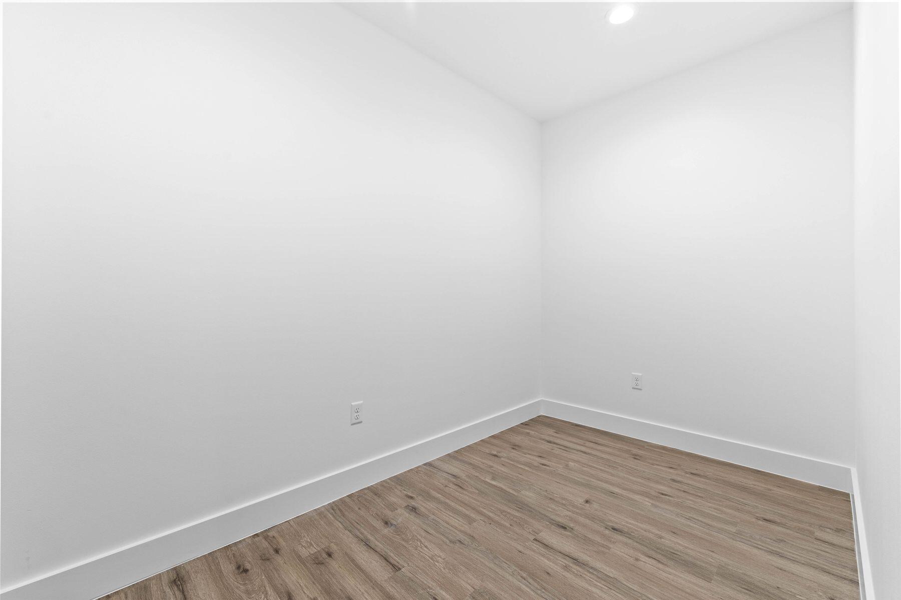 4703 Amhurst Circle