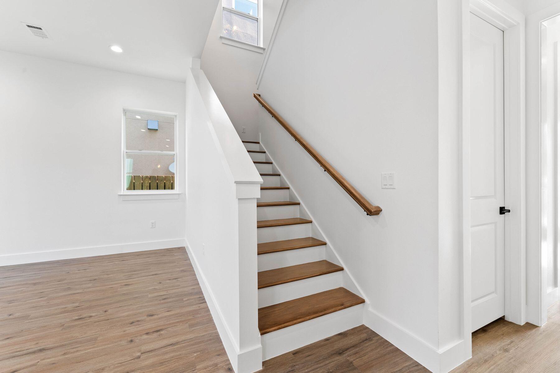 4703 Amhurst Circle