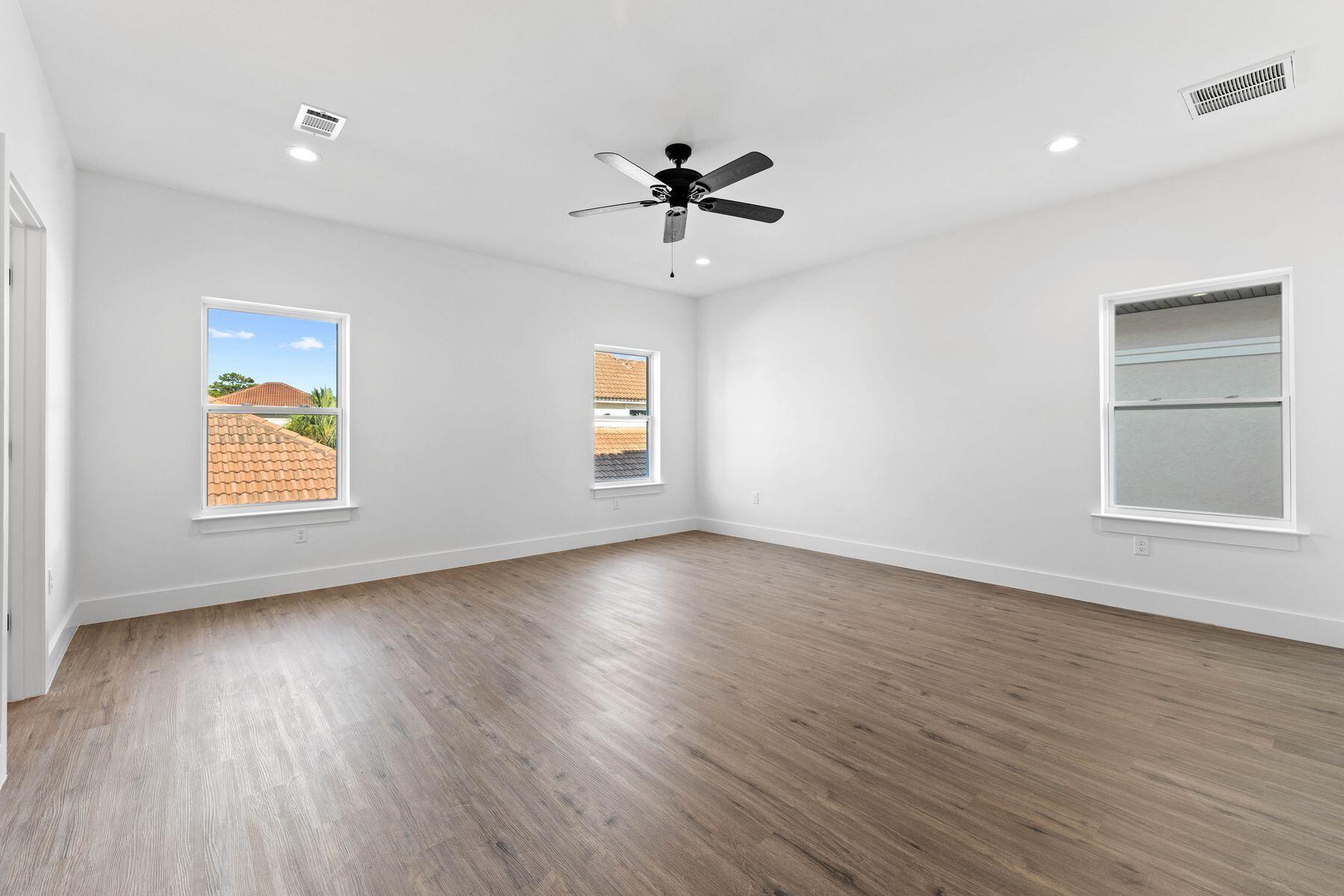 4703 Amhurst Circle