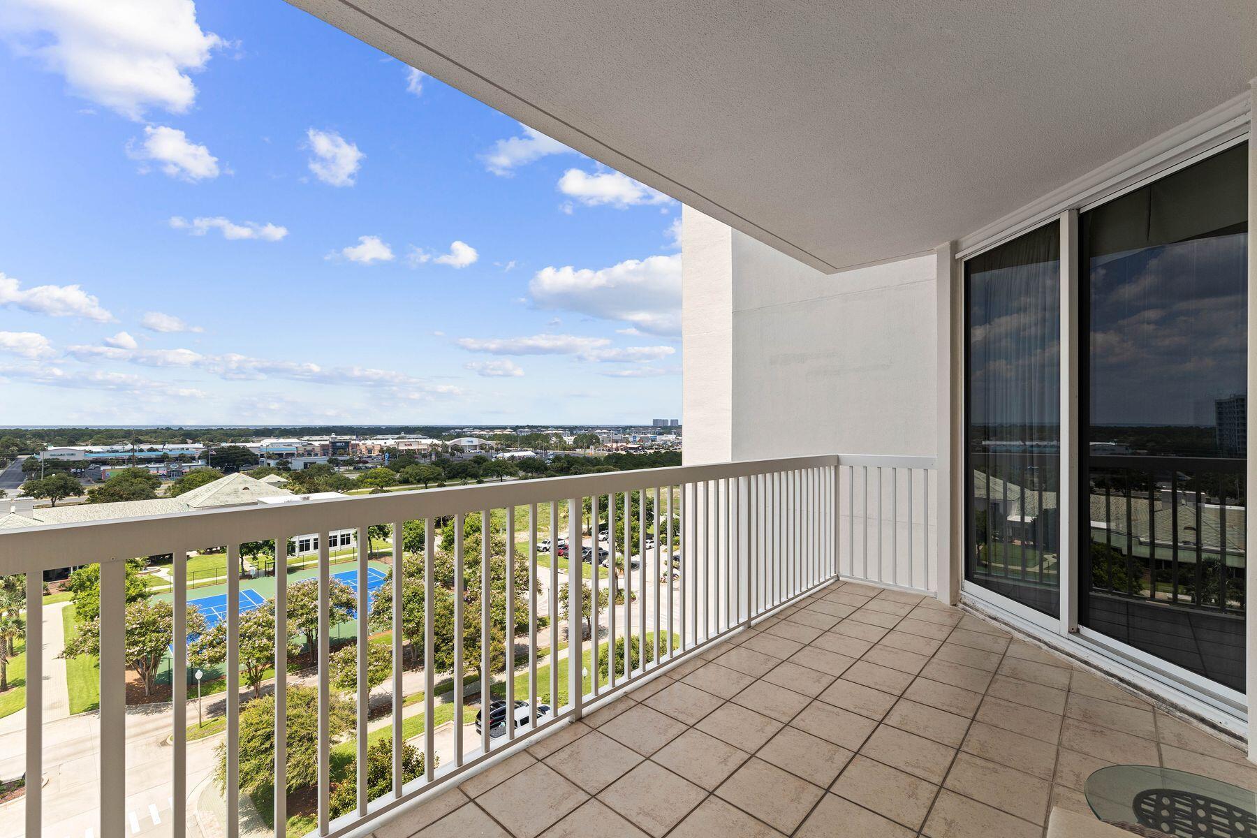 15300 Emerald Coast Parkway, 903