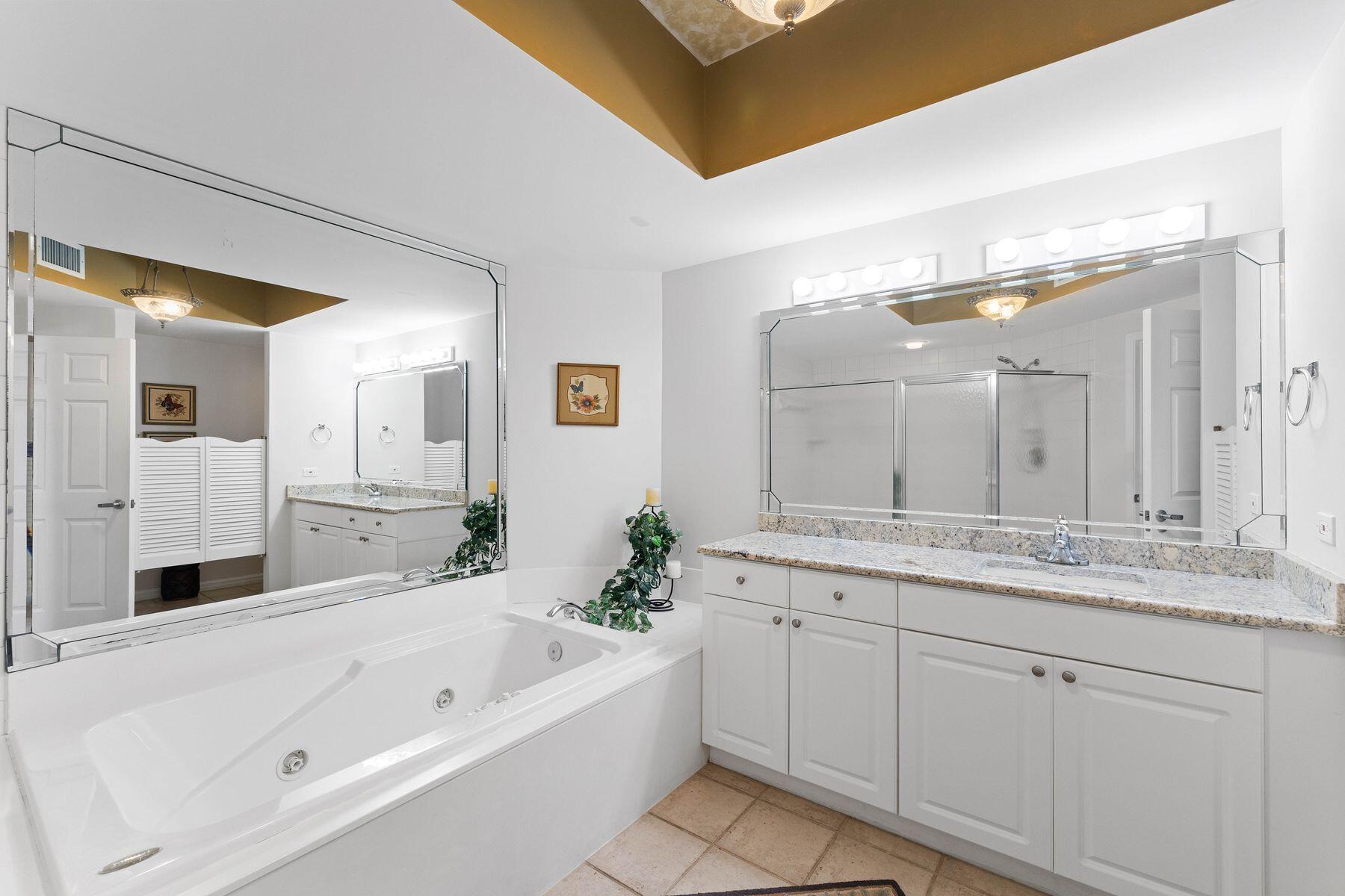15300 Emerald Coast Parkway, 903