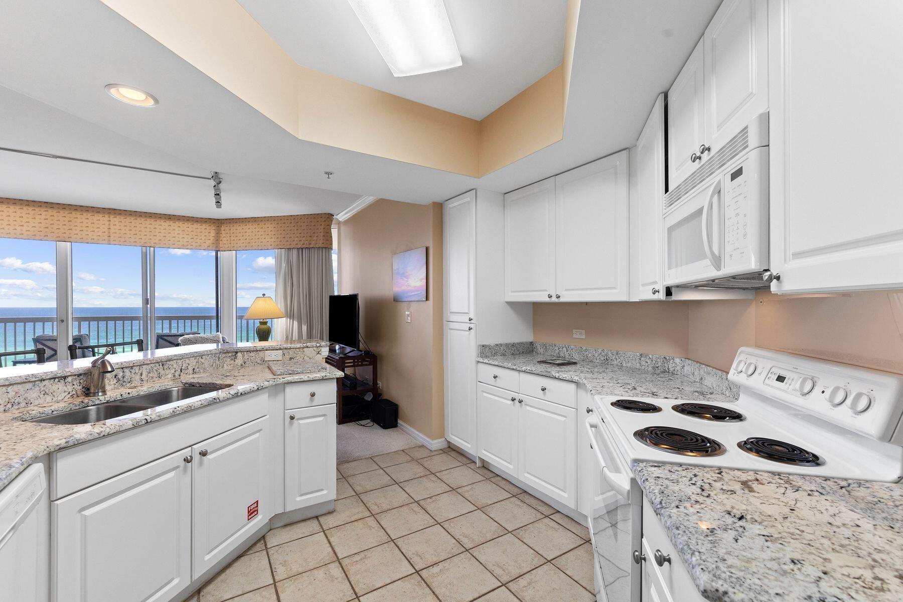 15300 Emerald Coast Parkway, 903
