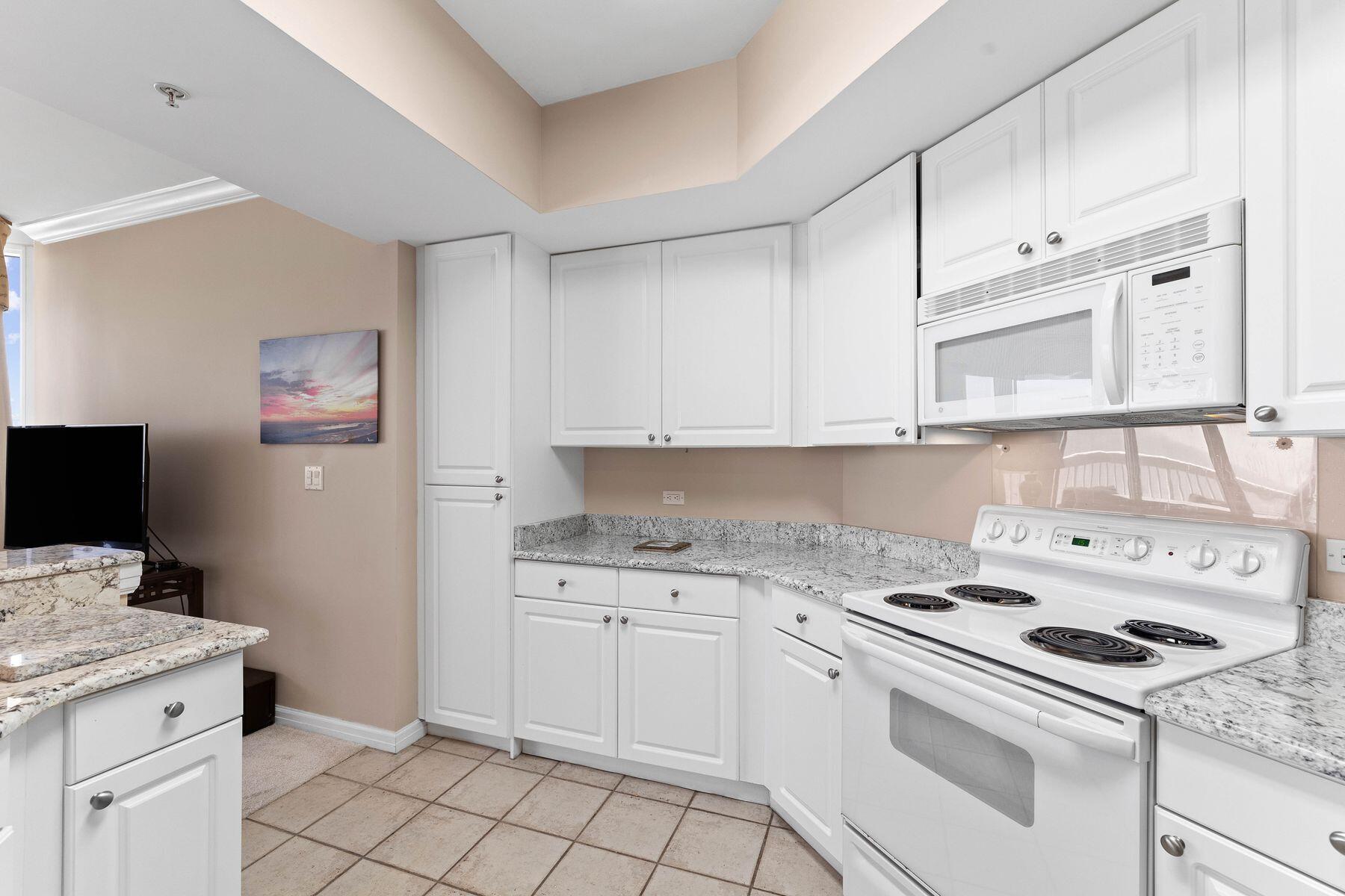 15300 Emerald Coast Parkway, 903