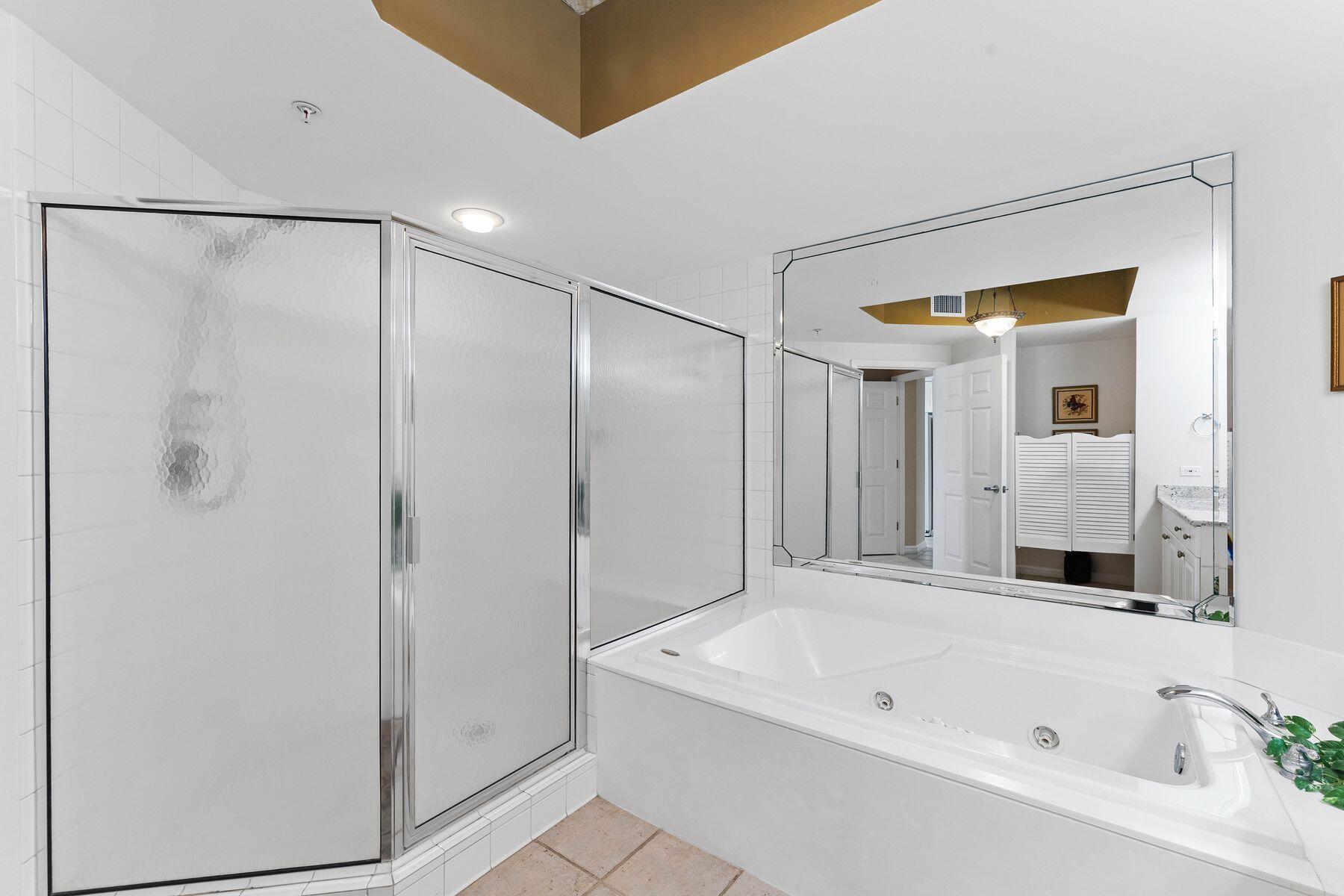 15300 Emerald Coast Parkway, 903