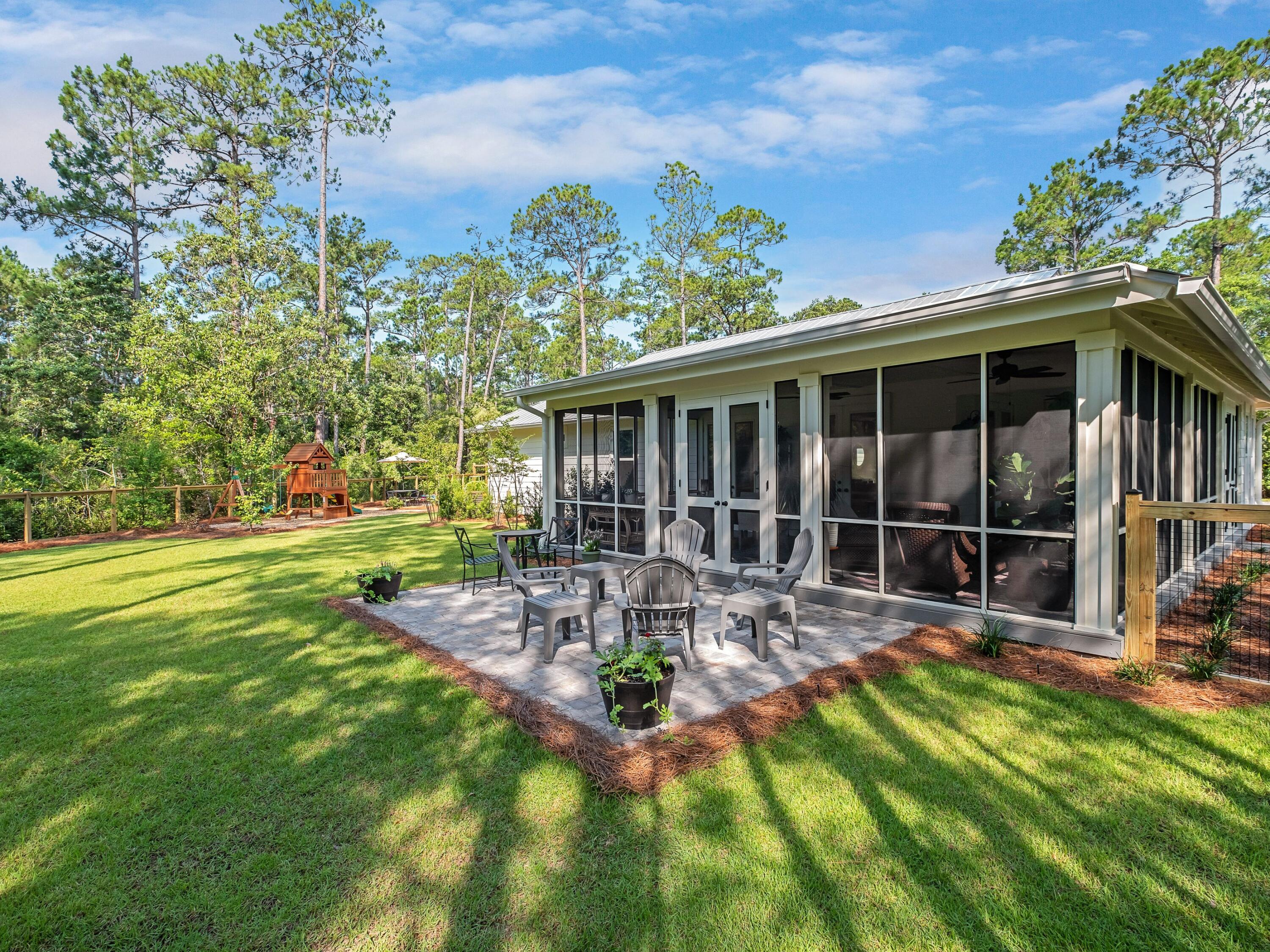 102 Still Oaks Cove