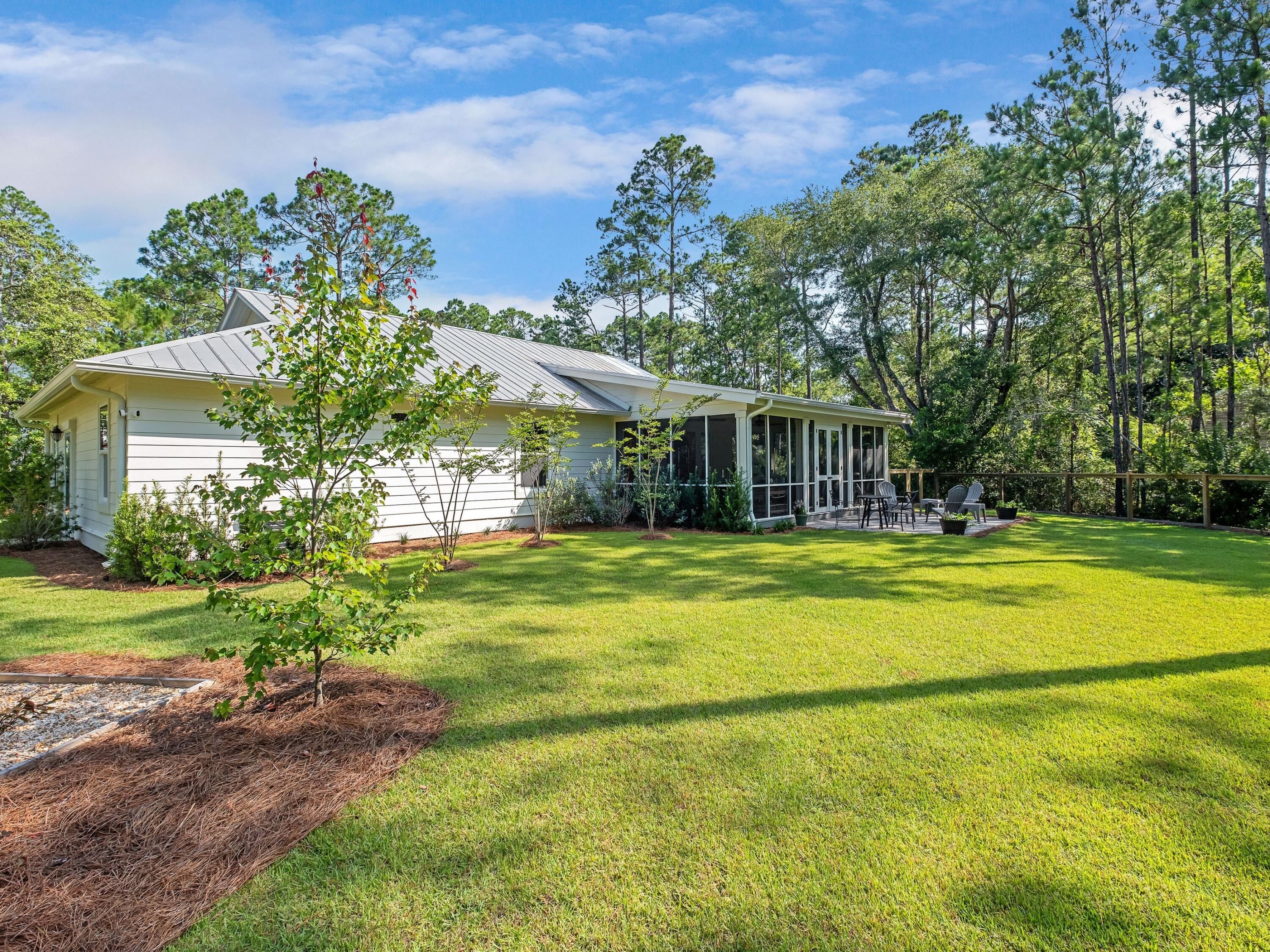 102 Still Oaks Cove