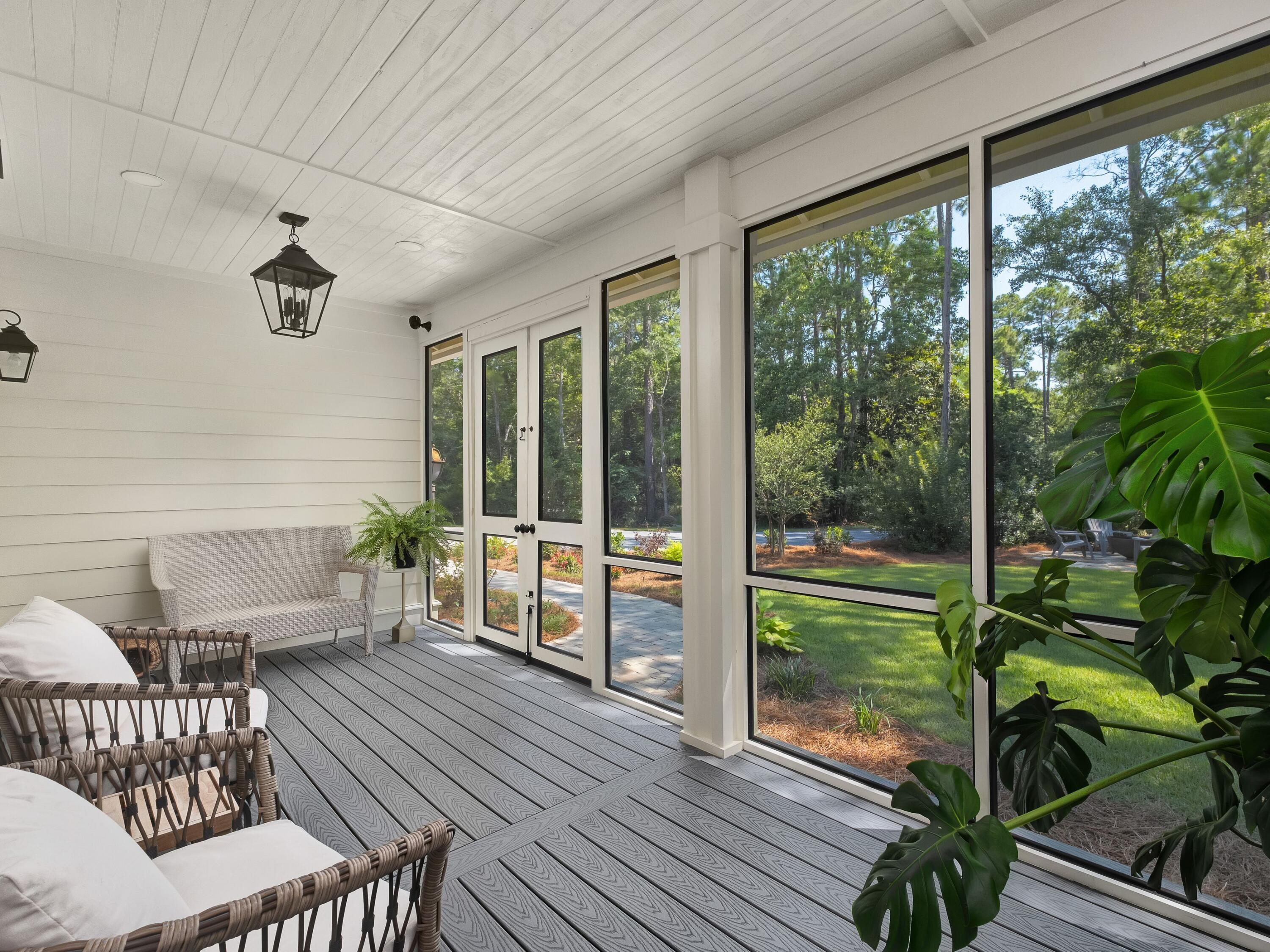 102 Still Oaks Cove