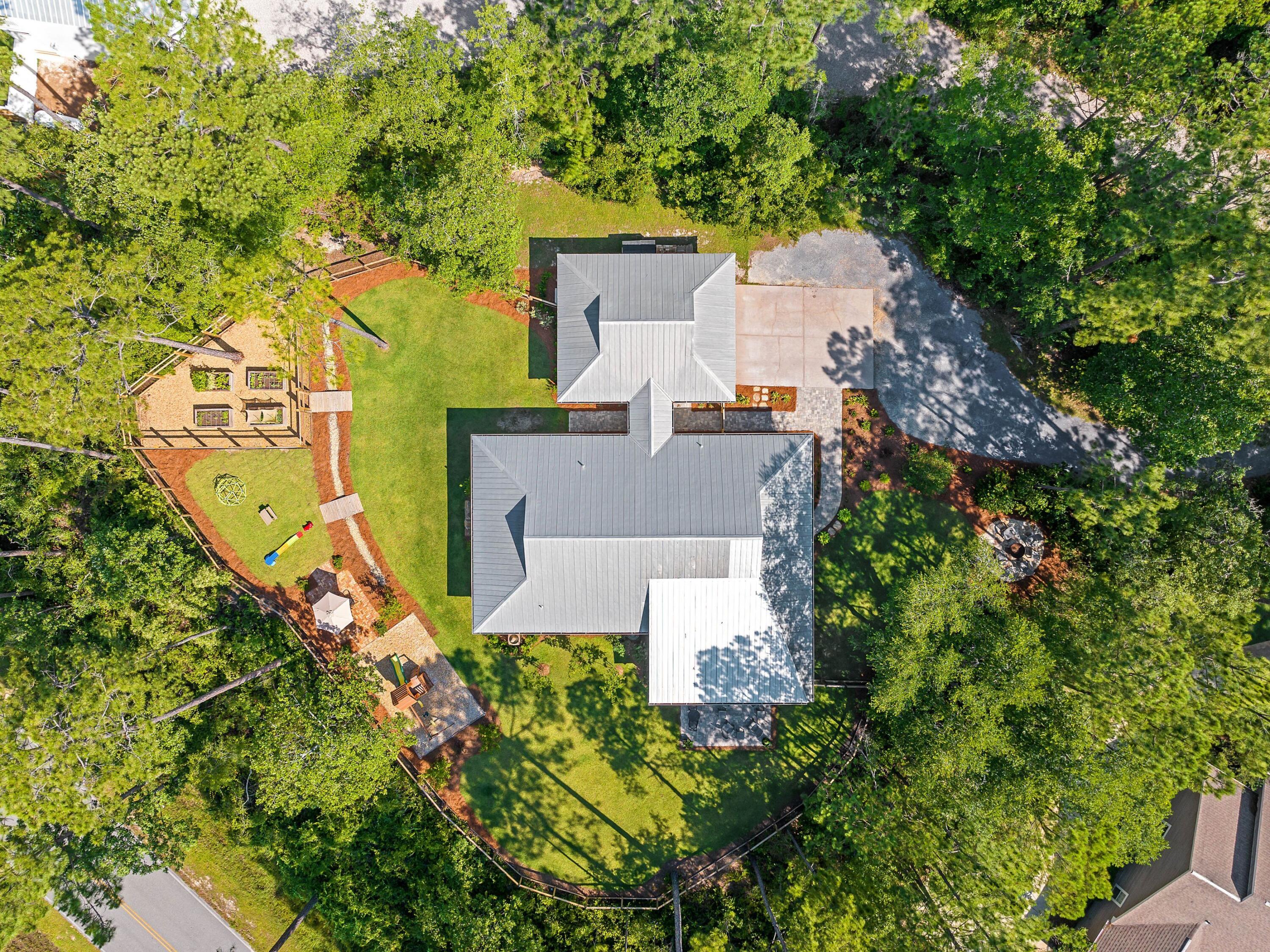 102 Still Oaks Cove