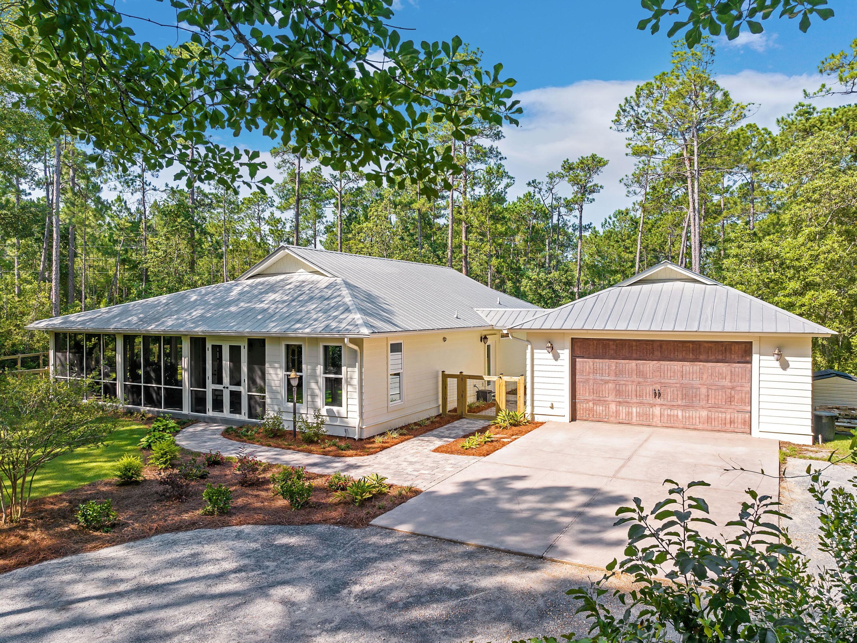 102 Still Oaks Cove