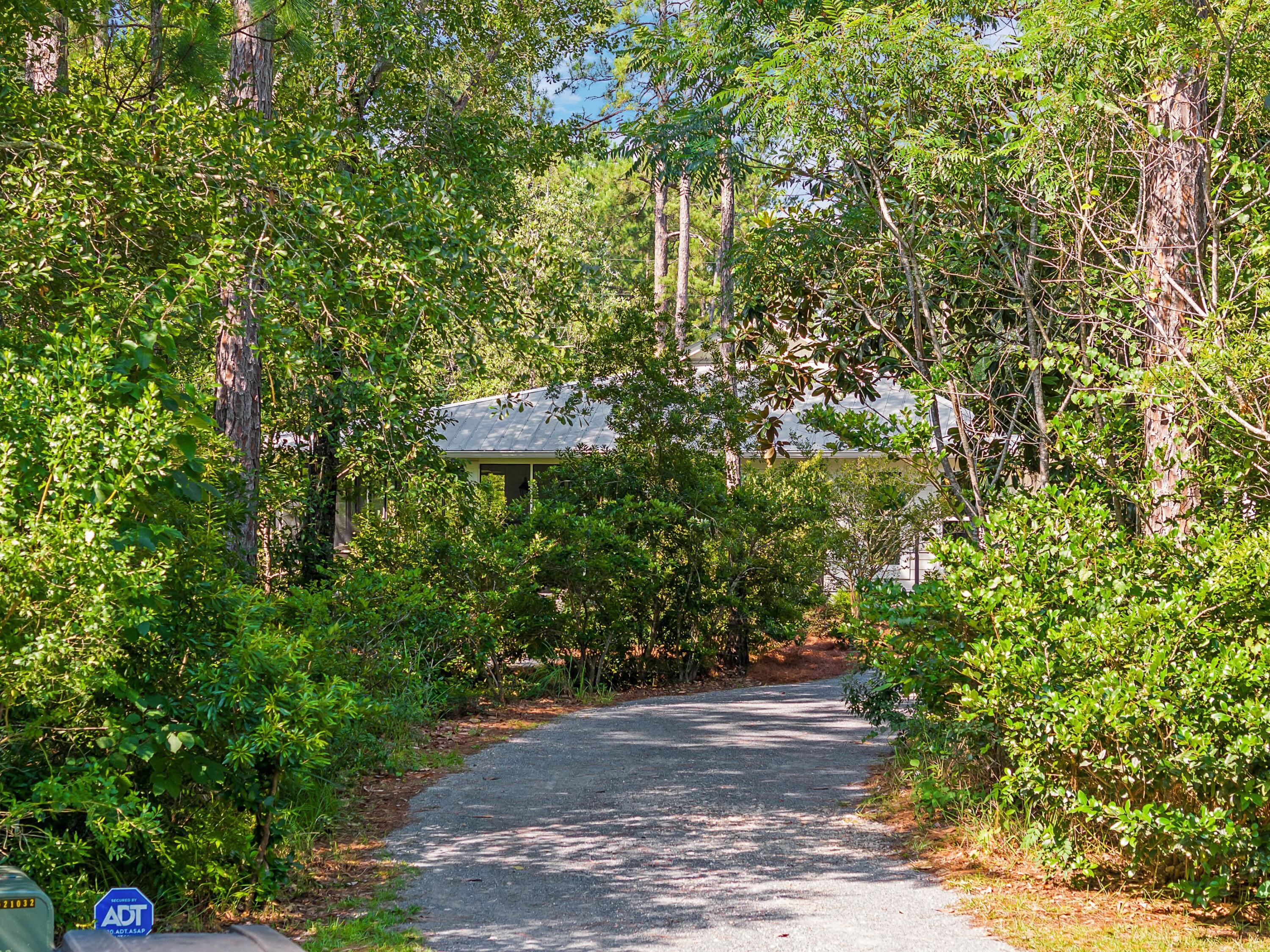 102 Still Oaks Cove