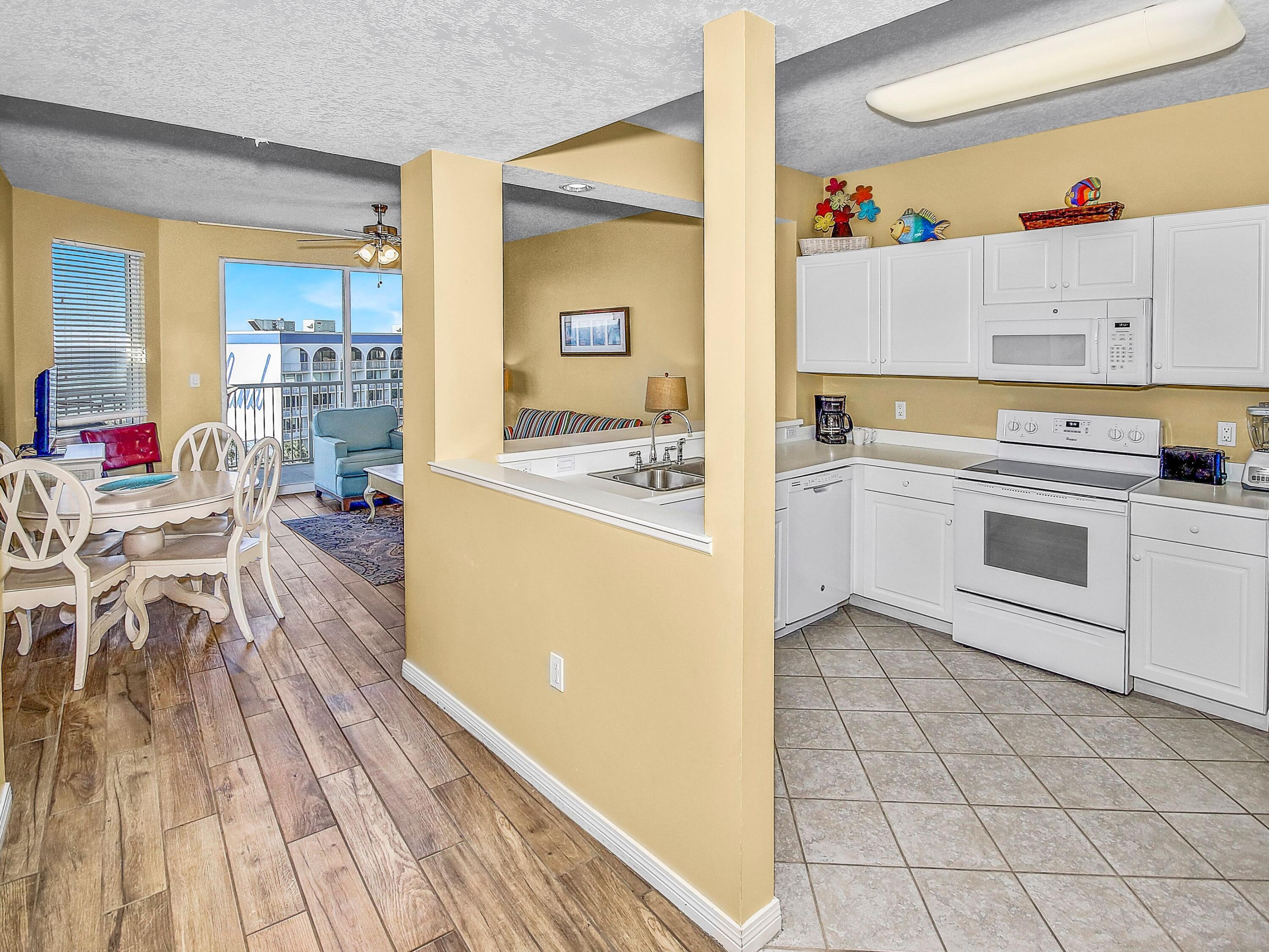1515 SE Miracle Strip Parkway, 614