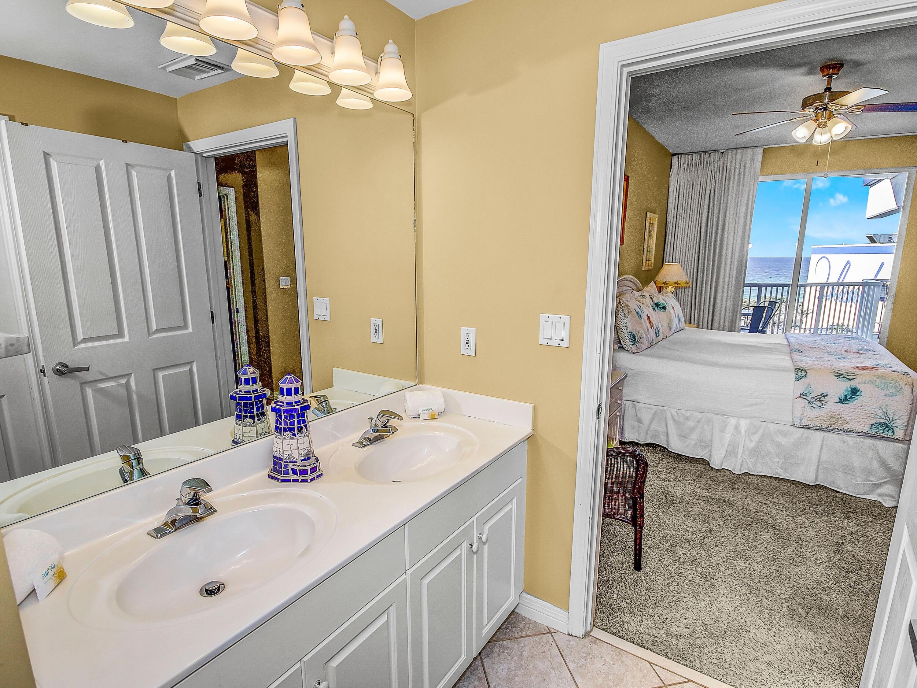 1515 SE Miracle Strip Parkway, 614