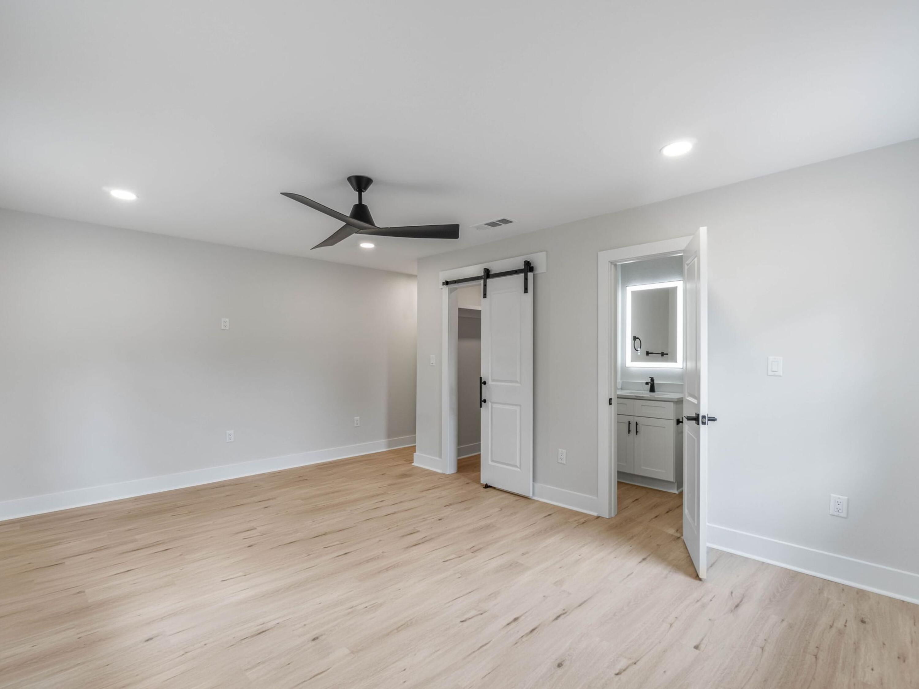609 Sea View Circle