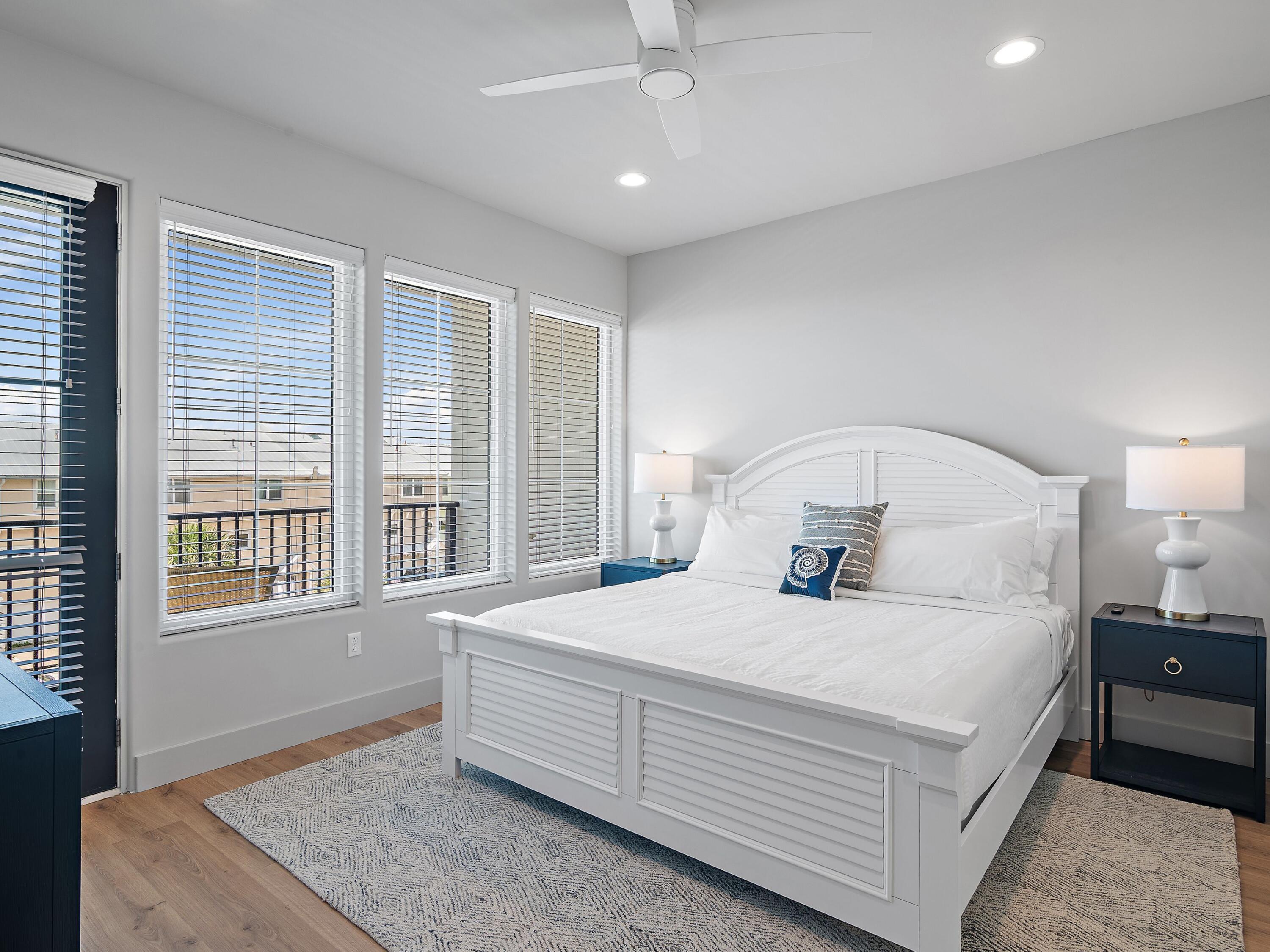 101 DeLuna Place A