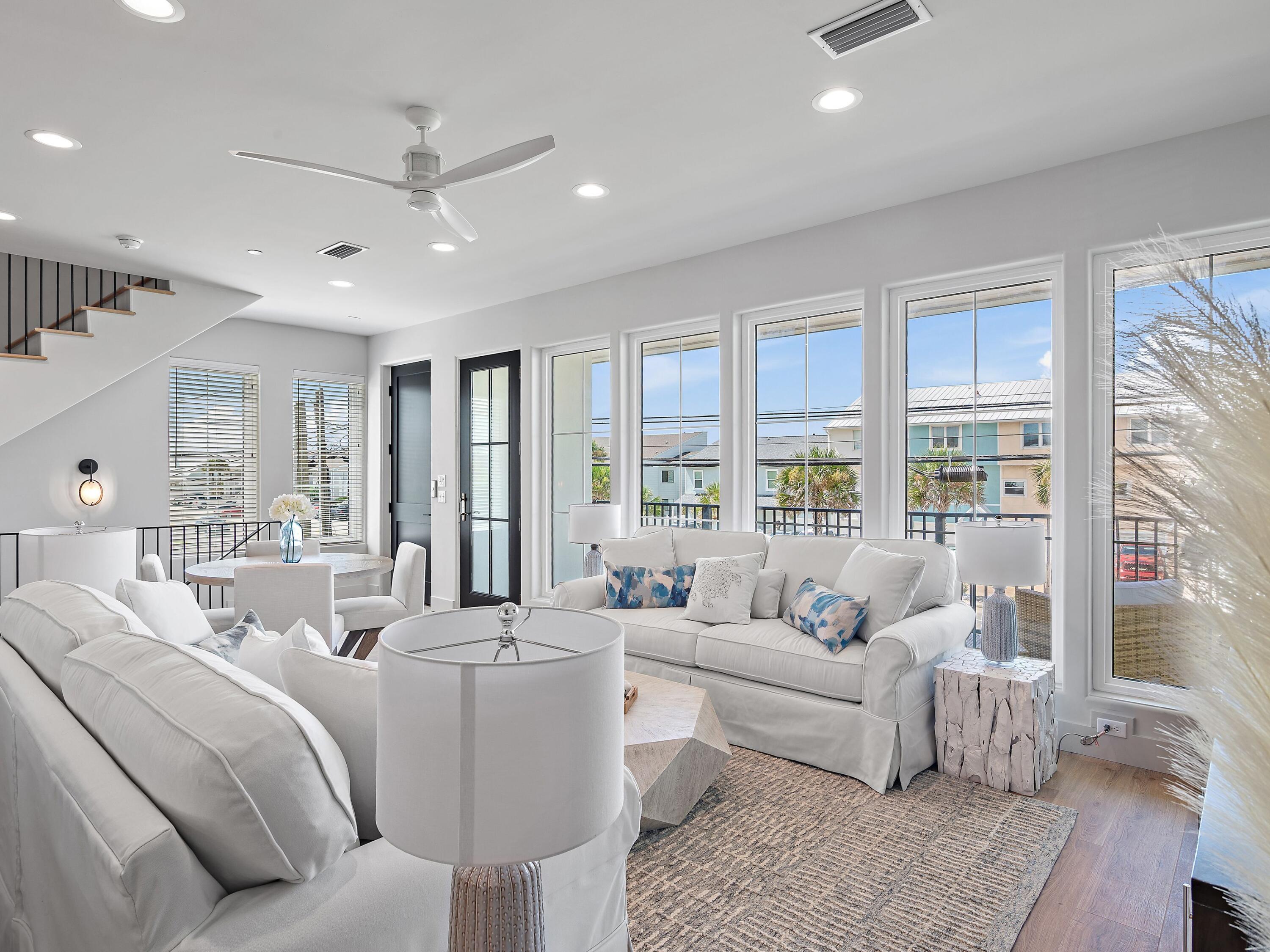 101 DeLuna Place A