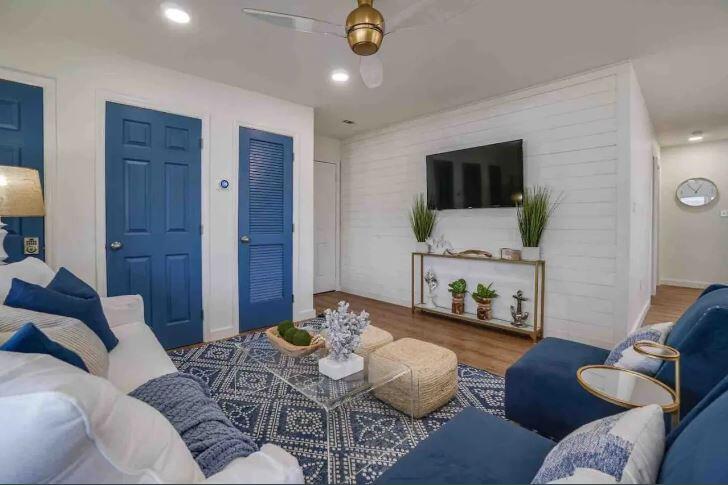 11 Beachside Drive, 414