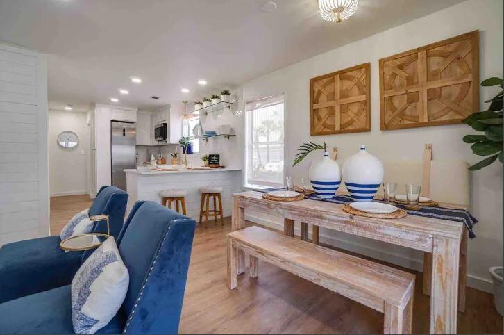 11 Beachside Drive, 414