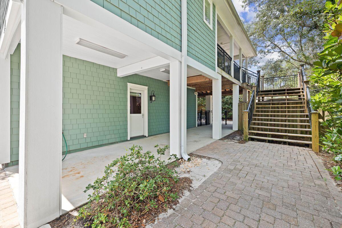 141 Crescent Road