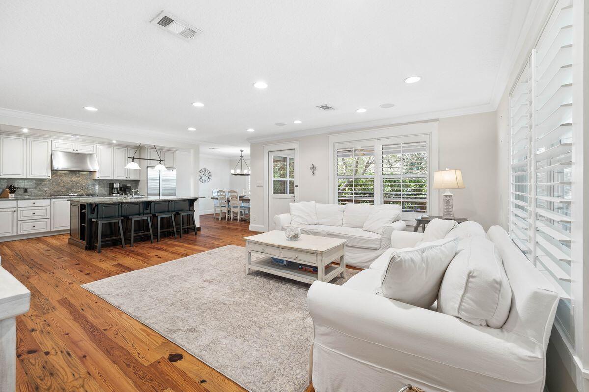 141 Crescent Road