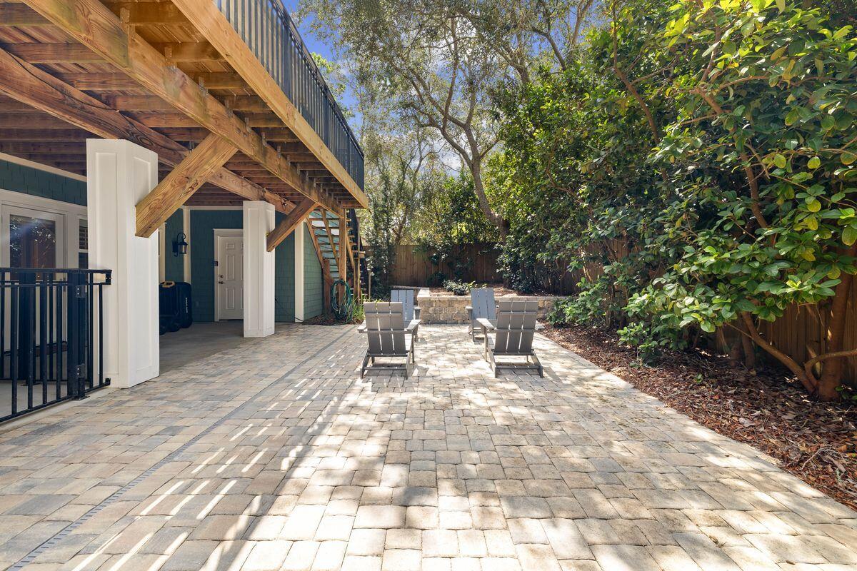 141 Crescent Road