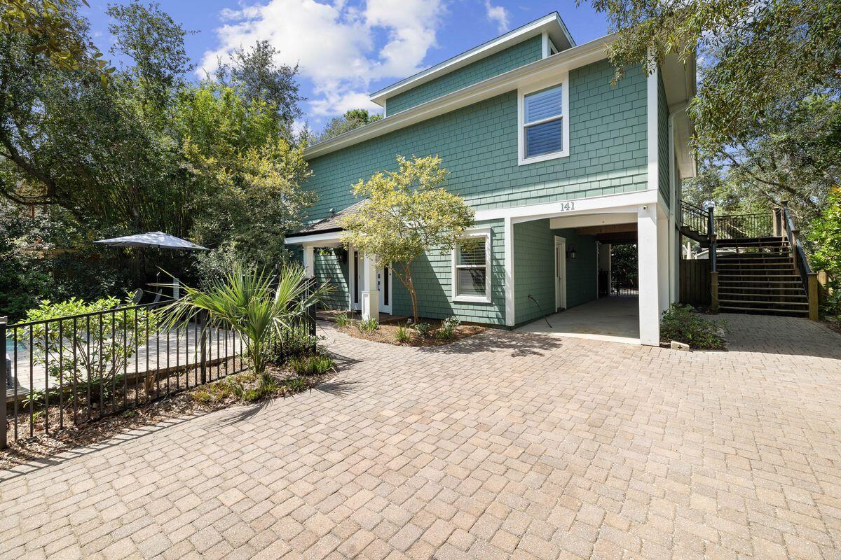 141 Crescent Road