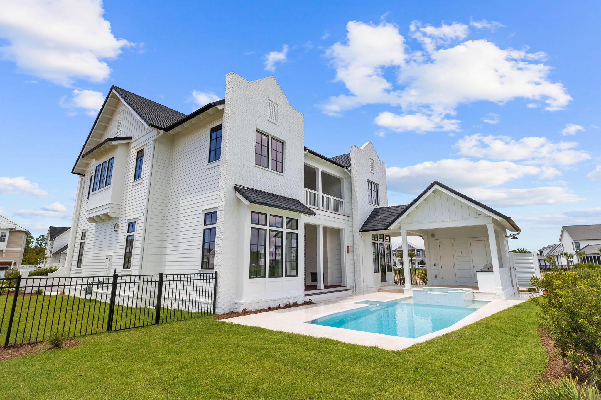 290 Golfridge Drive