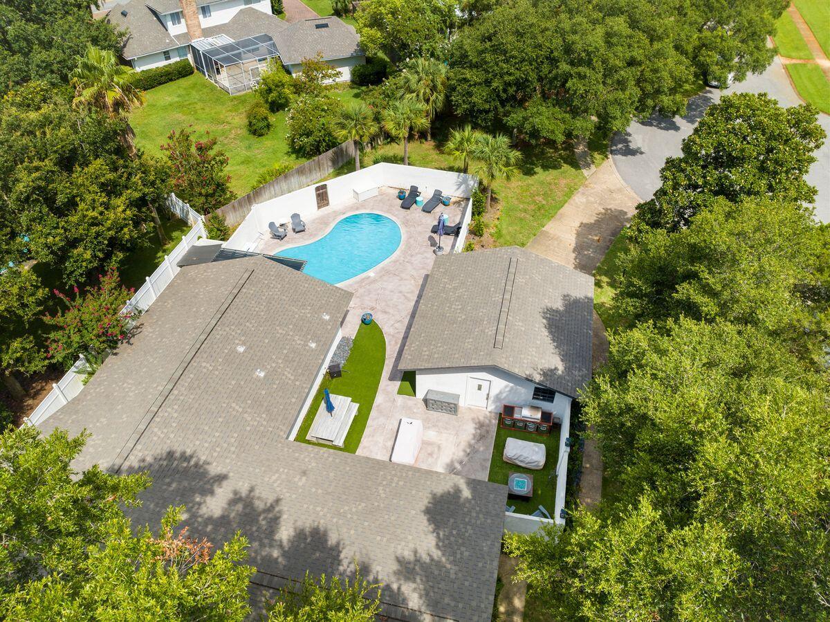 4 Coosa Court