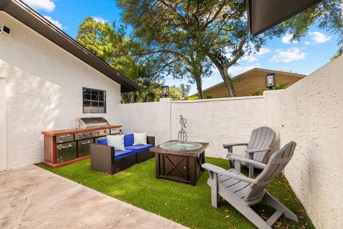 4 Coosa Court