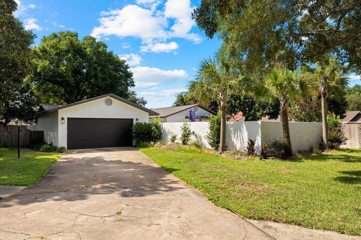 4 Coosa Court