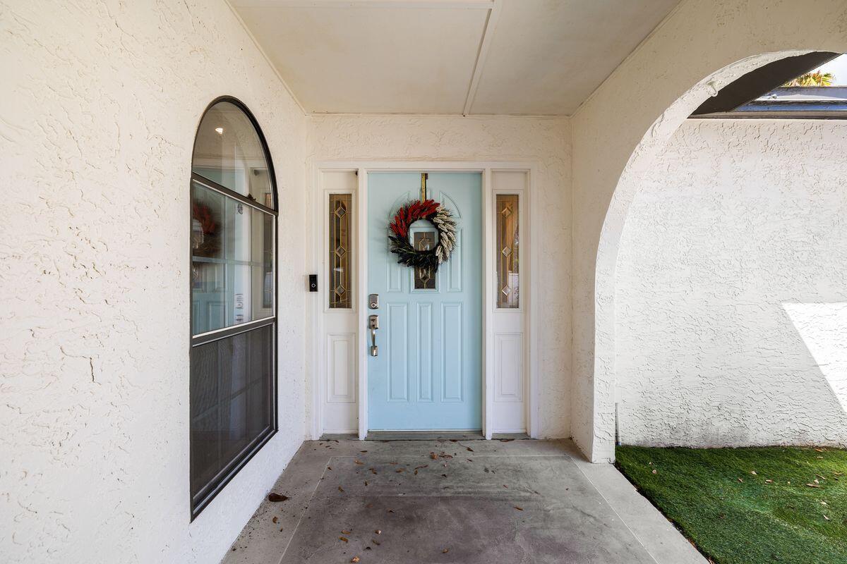 4 Coosa Court