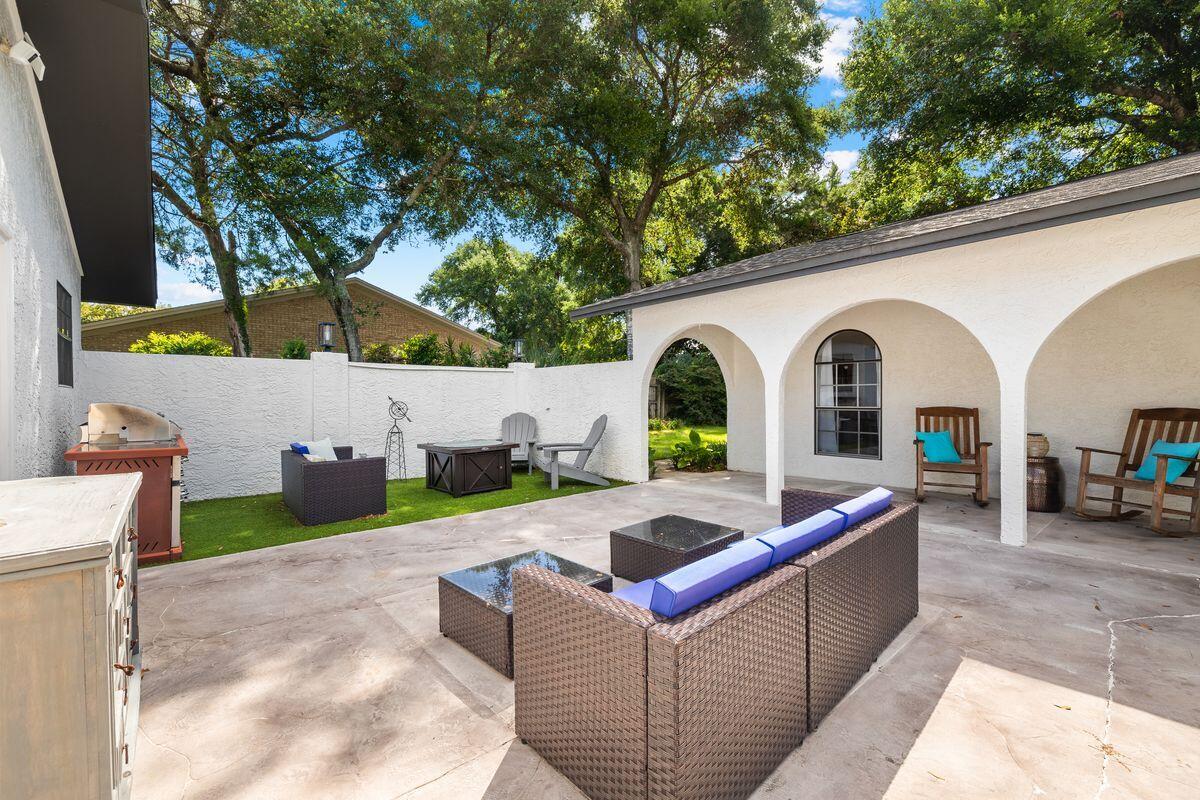 4 Coosa Court