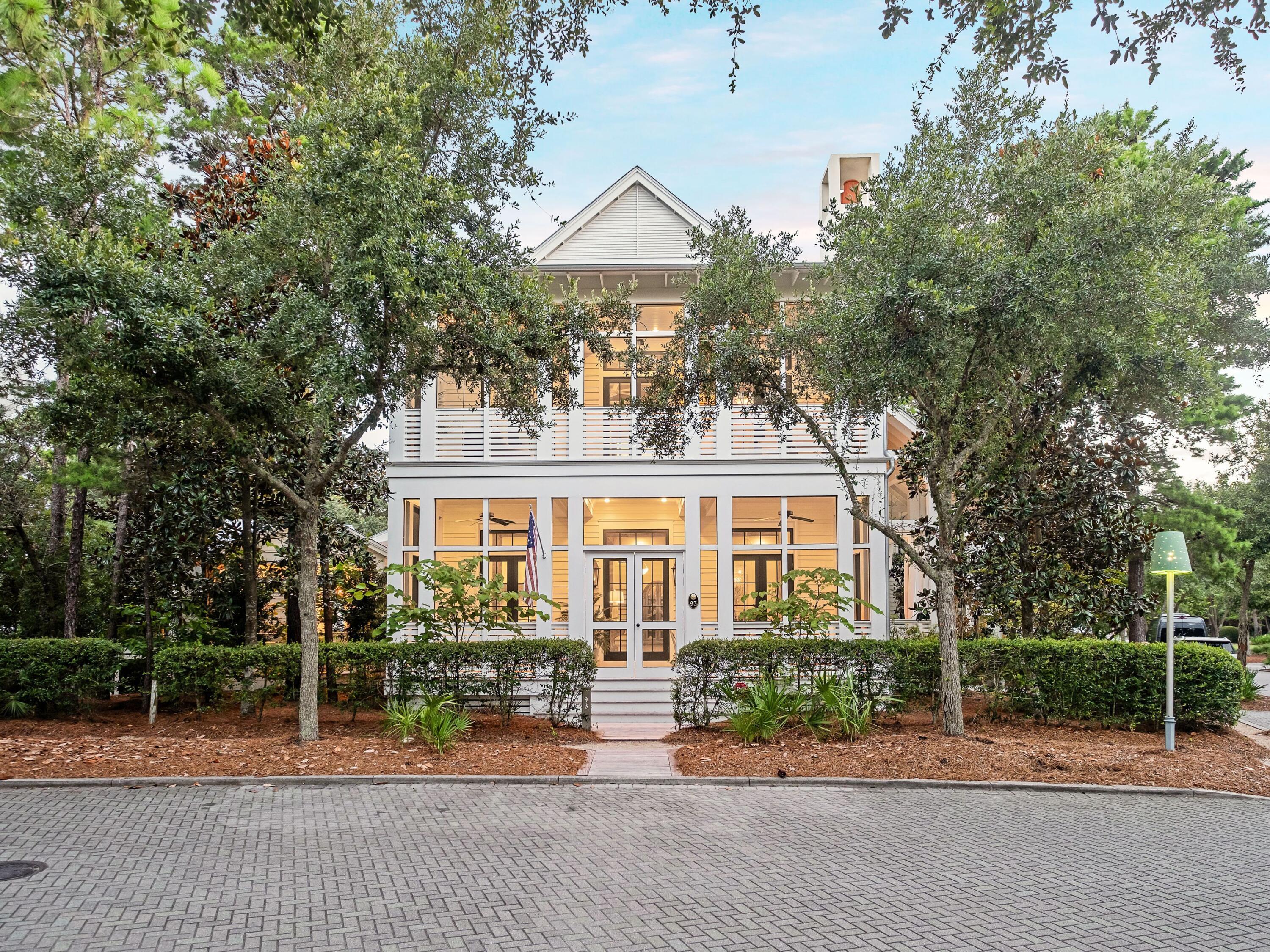 93 Sand Hill Circle