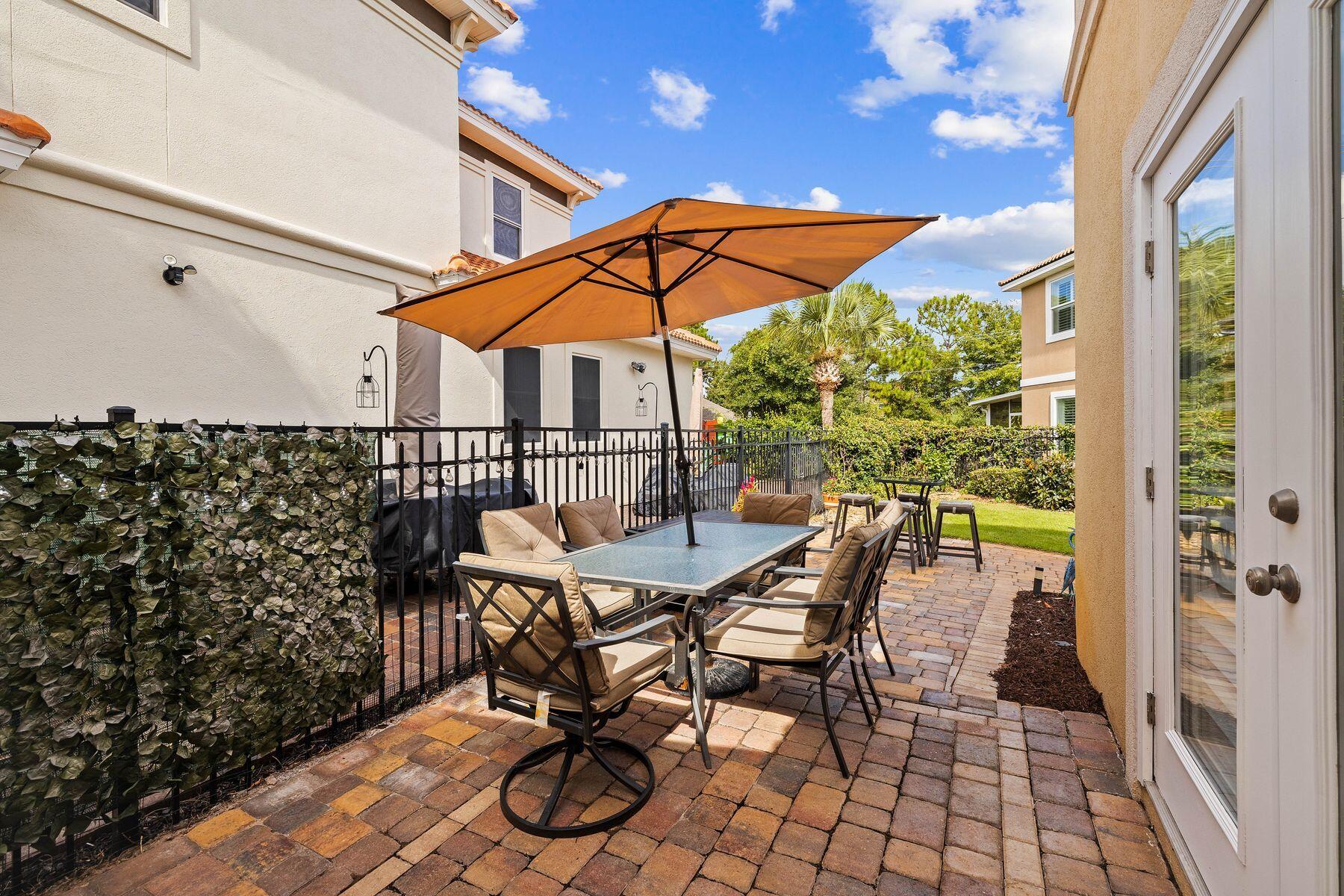4732 Amhurst Circle