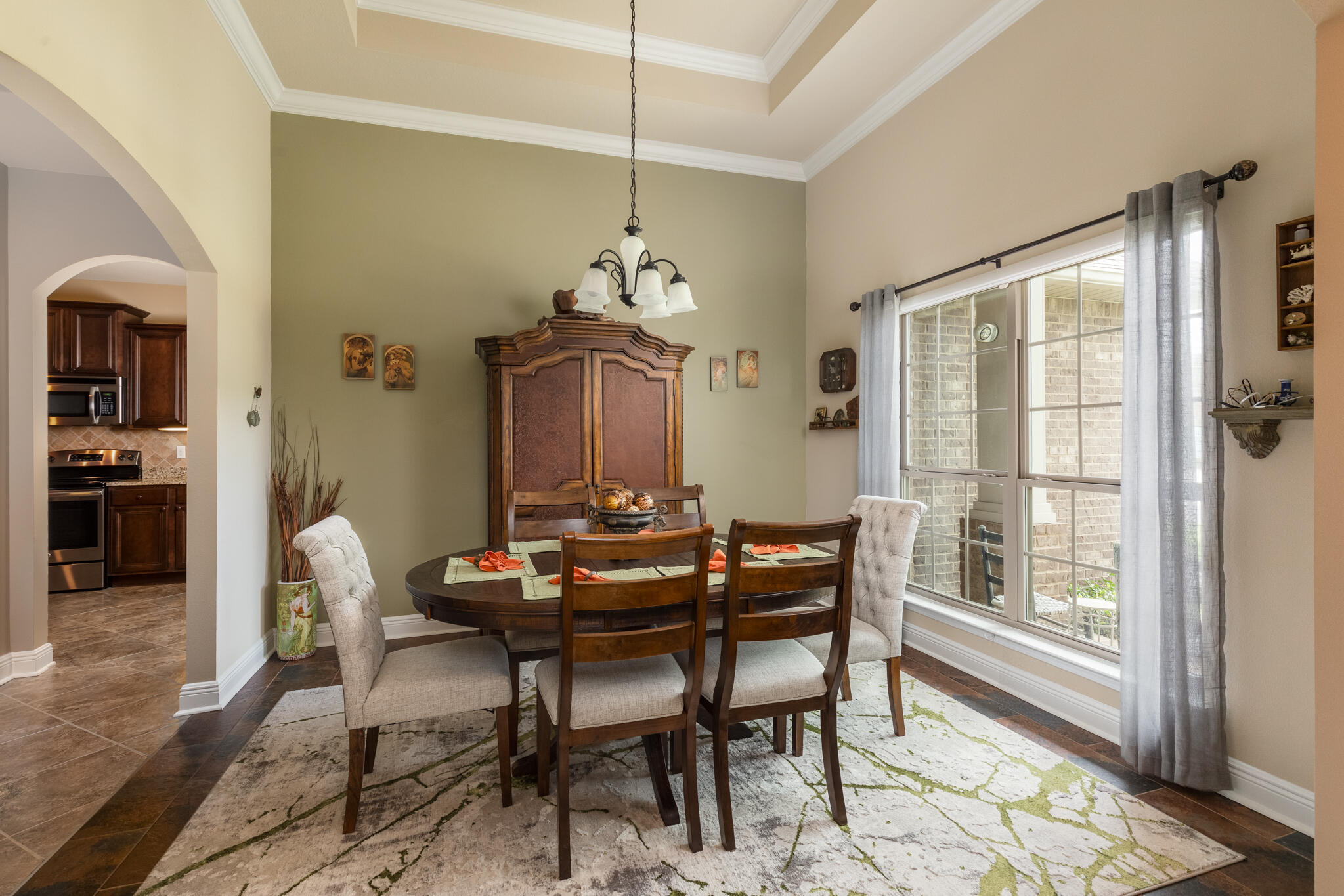 3379 Citrine Circle
