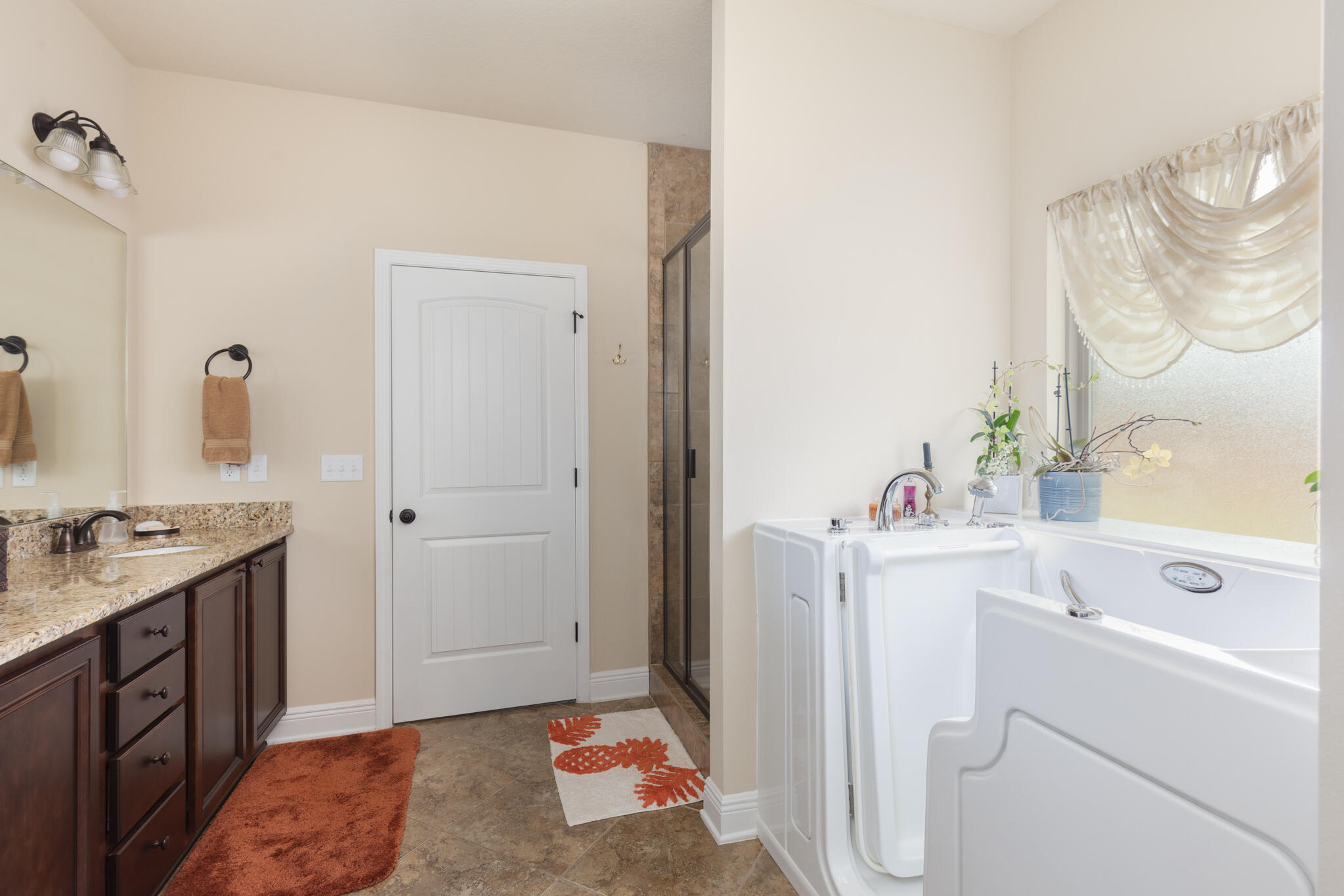 3379 Citrine Circle