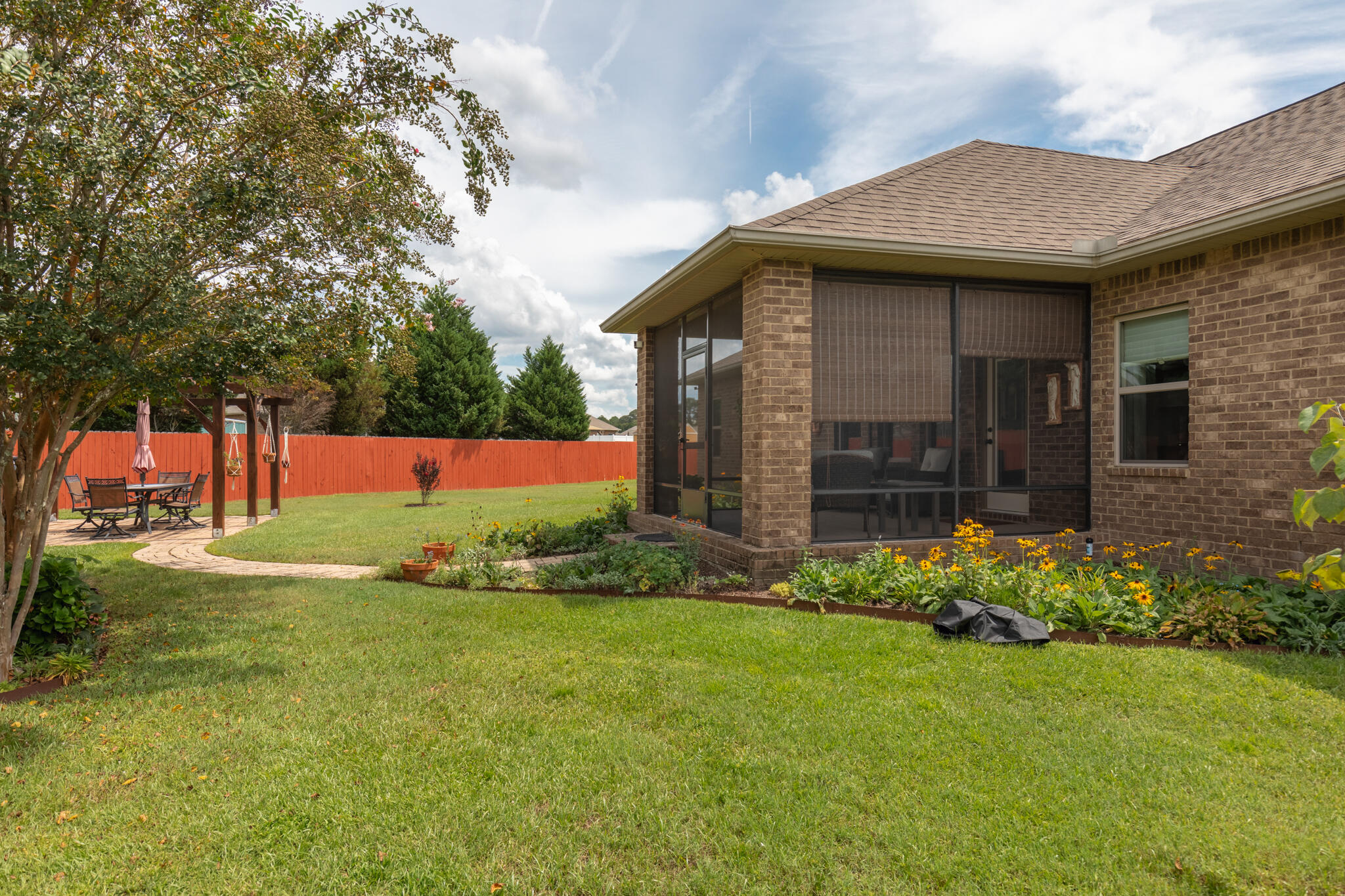 3379 Citrine Circle