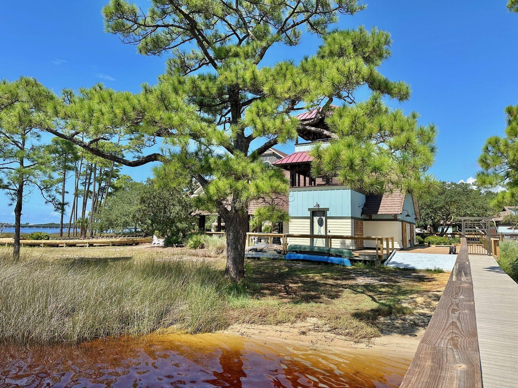 1604 Lost Cove Lane