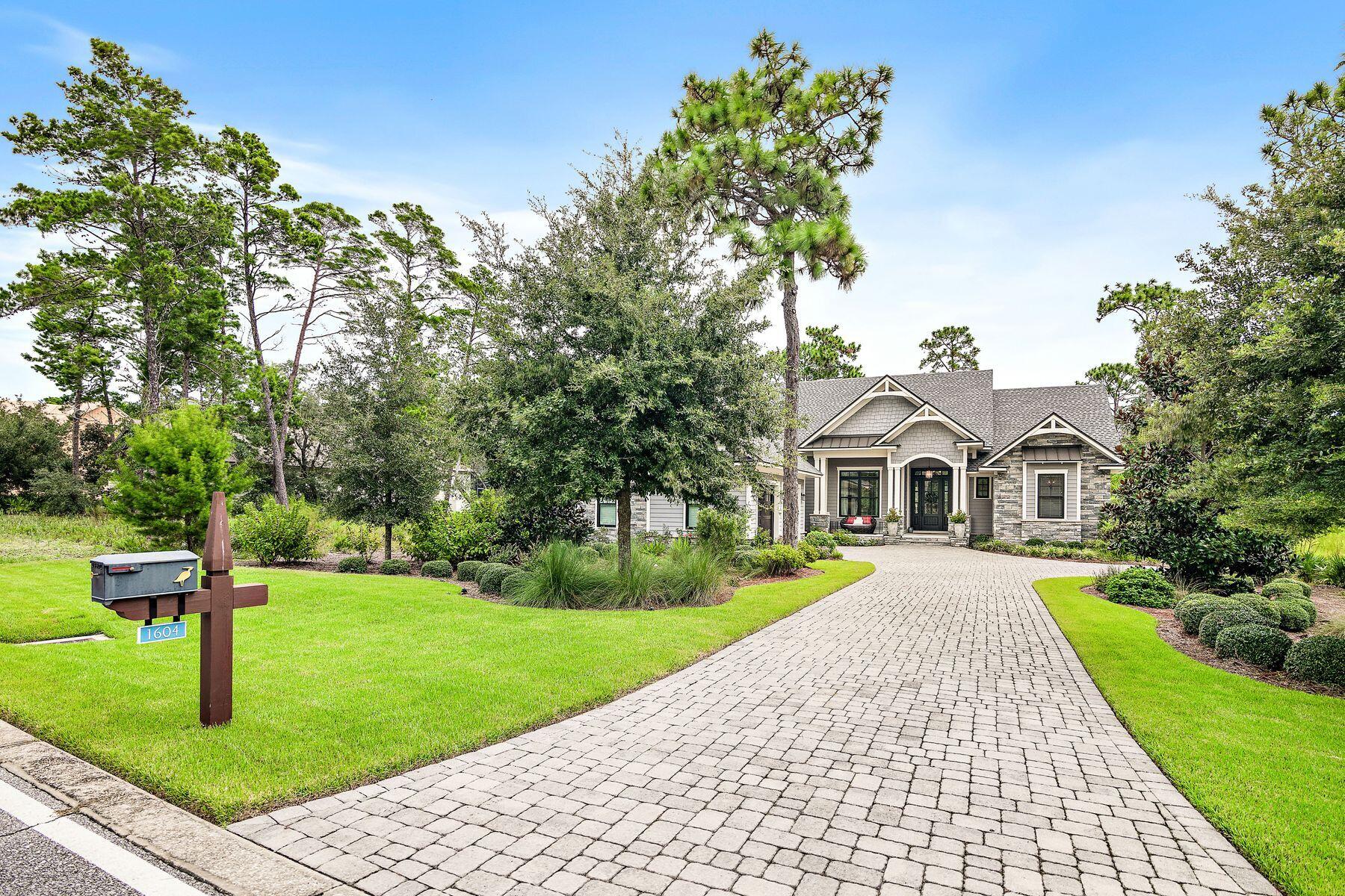 1604 Lost Cove Lane