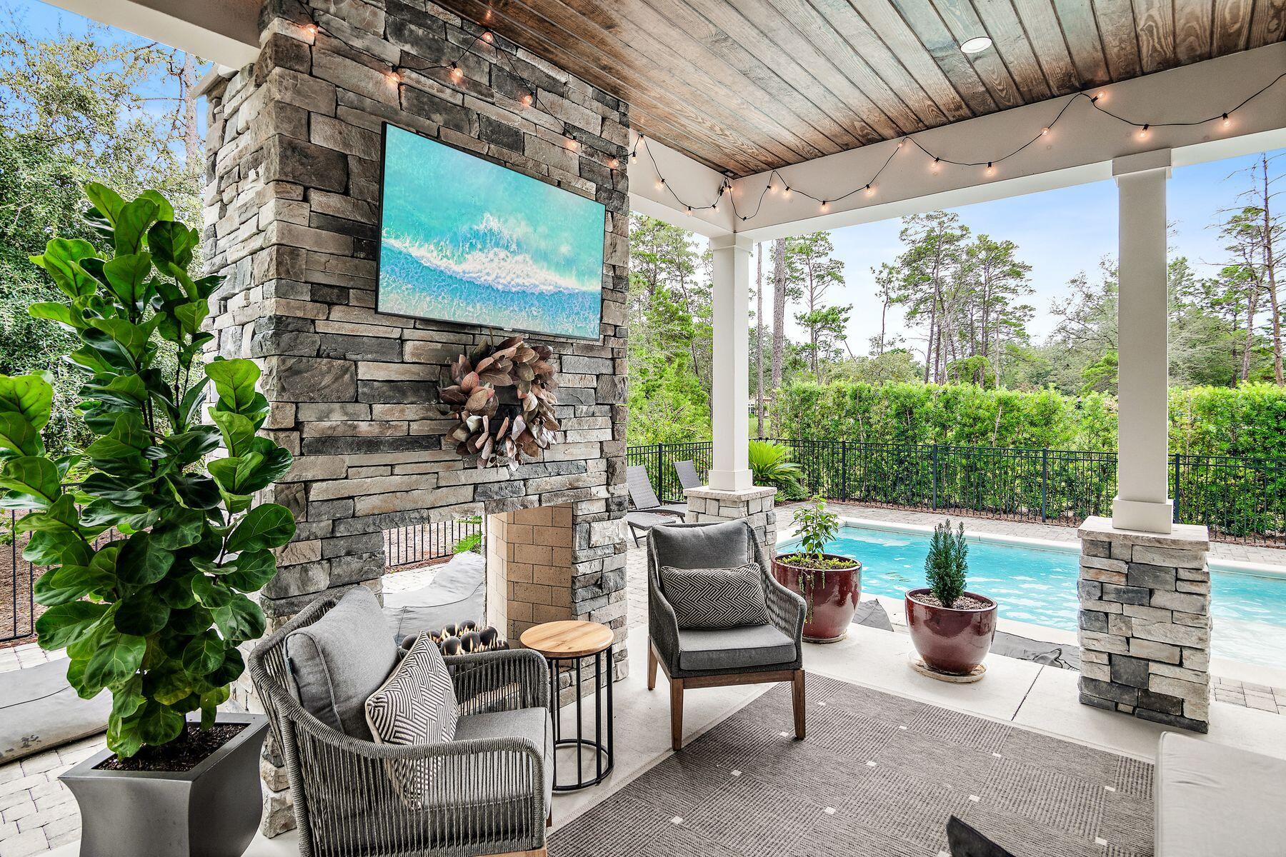 1604 Lost Cove Lane