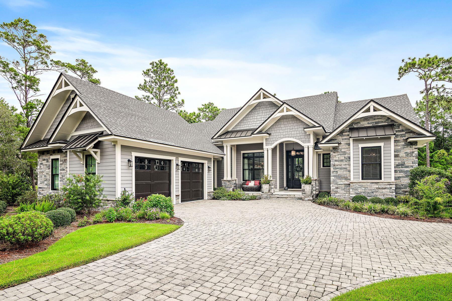 1604 Lost Cove Lane