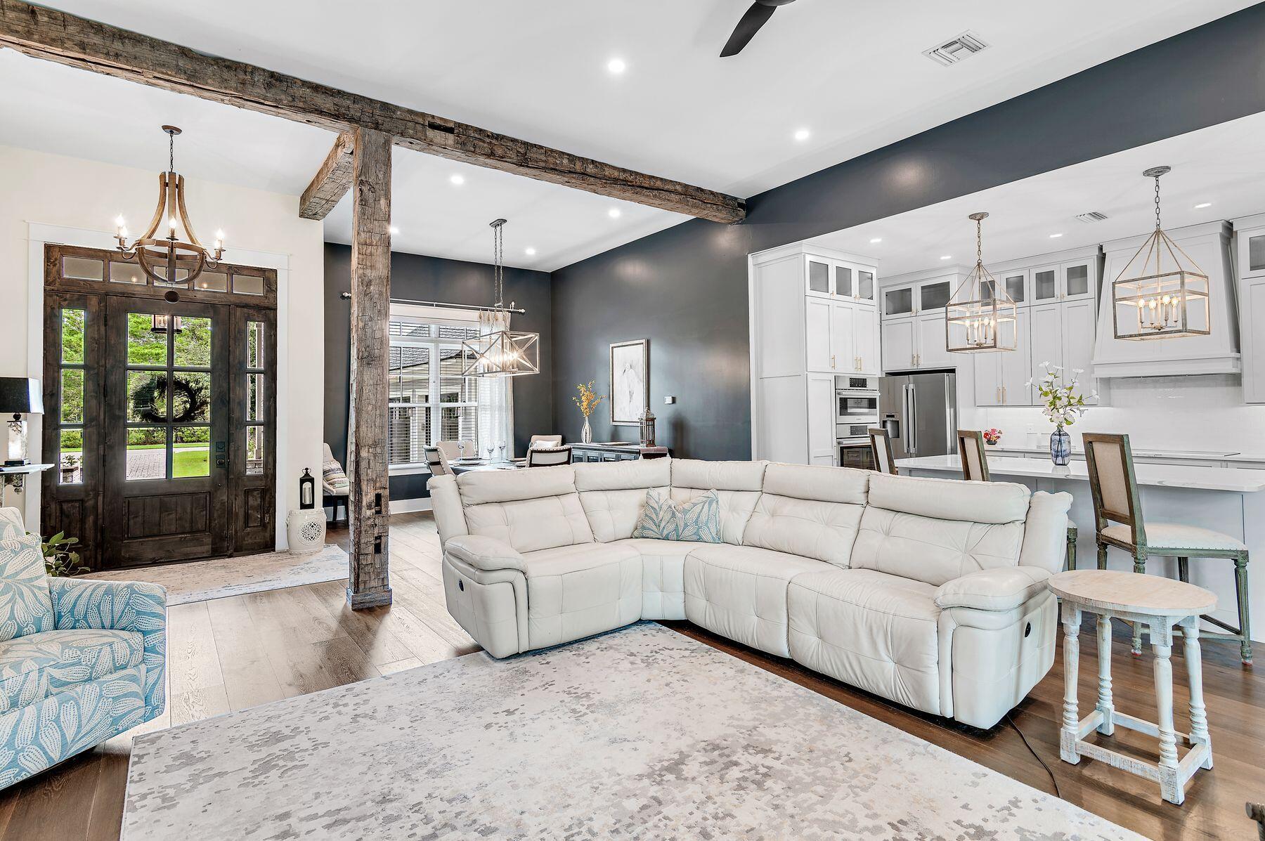 1604 Lost Cove Lane