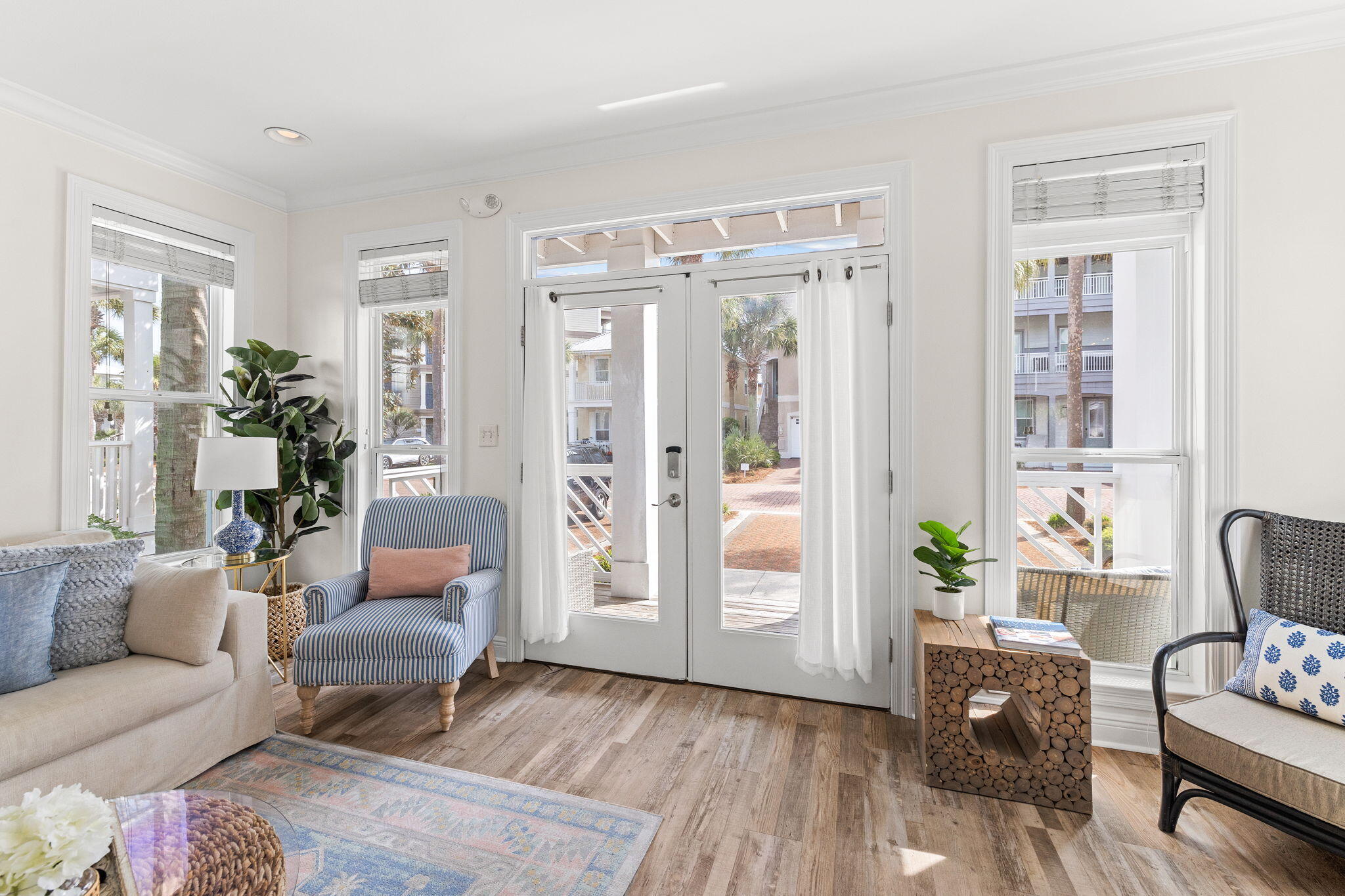 61 W Seacrest Beach Boulevard